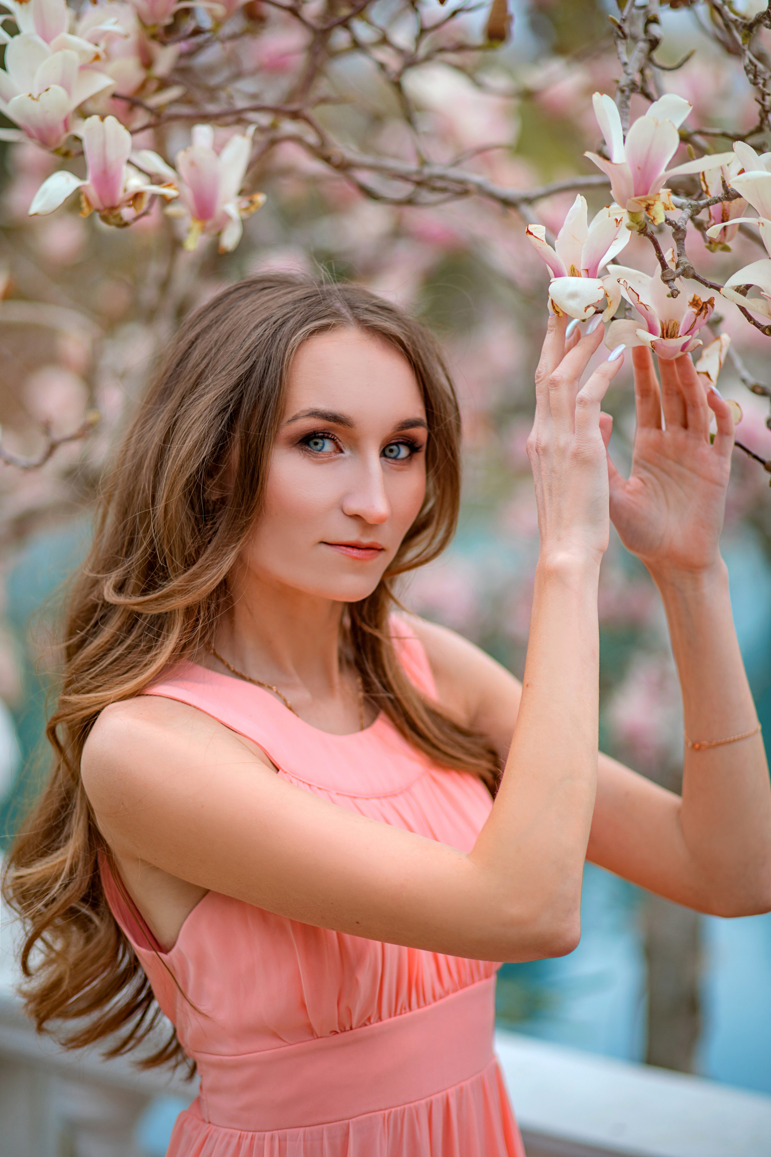 Эльвина. Магнолия. Парк Южные Культуры. Фотограф Москва. Семейные и индивидуальные фотосессии в Москве