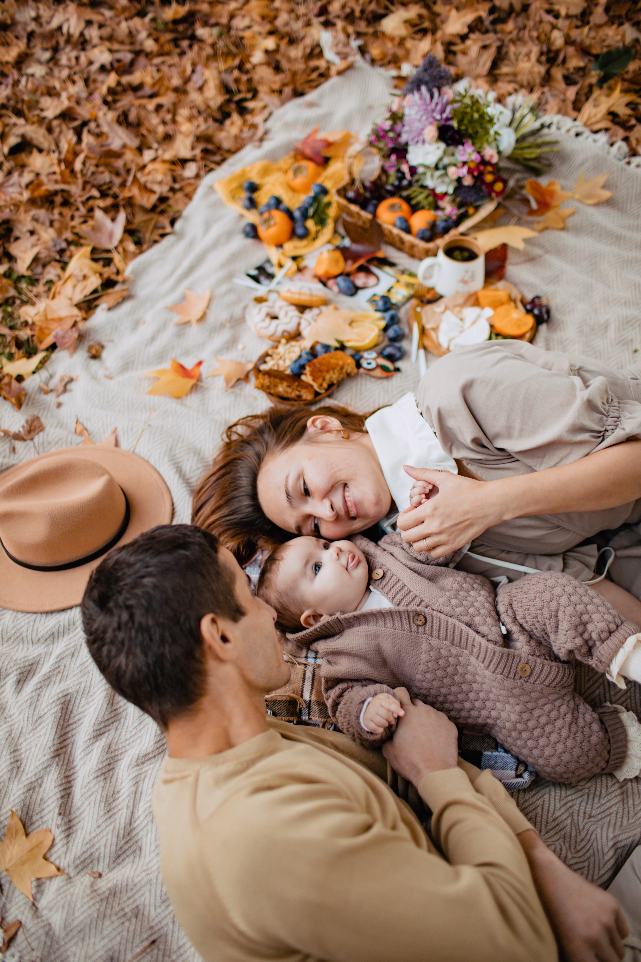 Парк «Южные культуры». Пикник. Фотограф Москва. Семейные и индивидуальные фотосессии в Москве