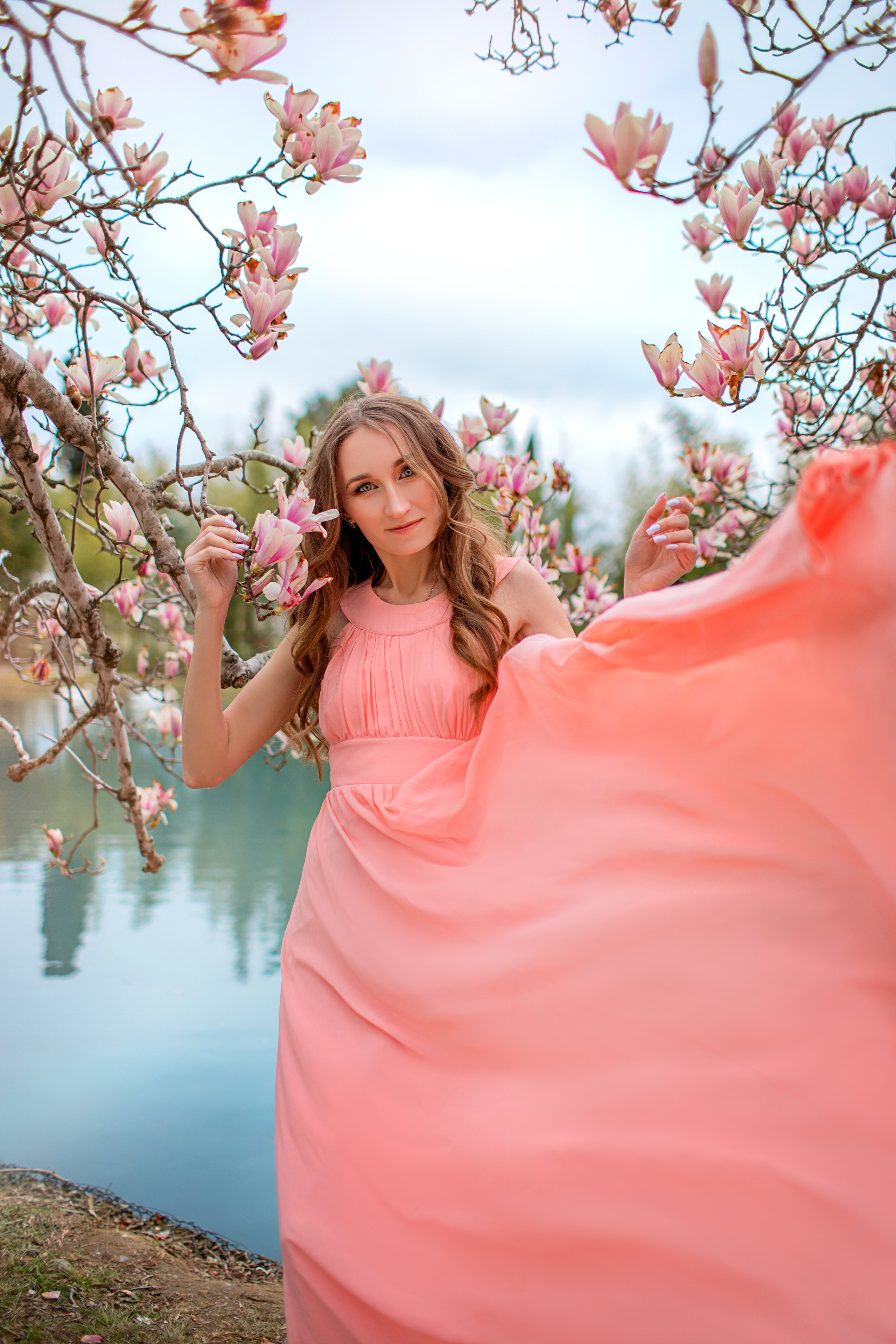 Эльвина. Магнолия. Парк Южные Культуры. Фотограф Москва. Семейные и индивидуальные фотосессии в Москве