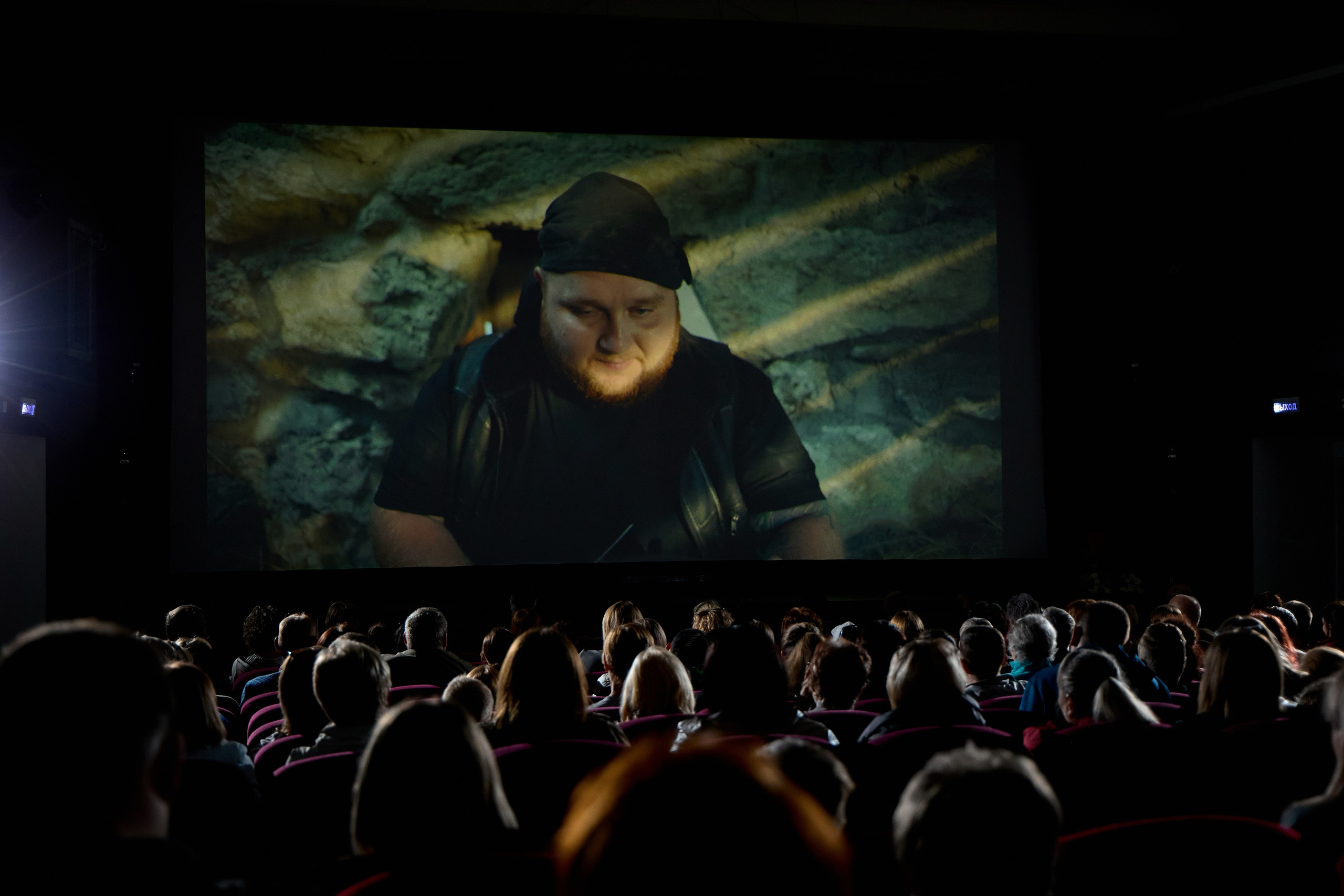 Кинопоказ, дима красилов, киностудия горького. Свадебный репортажный и фуд фотограф в Барнауле Гайфулин Виталий