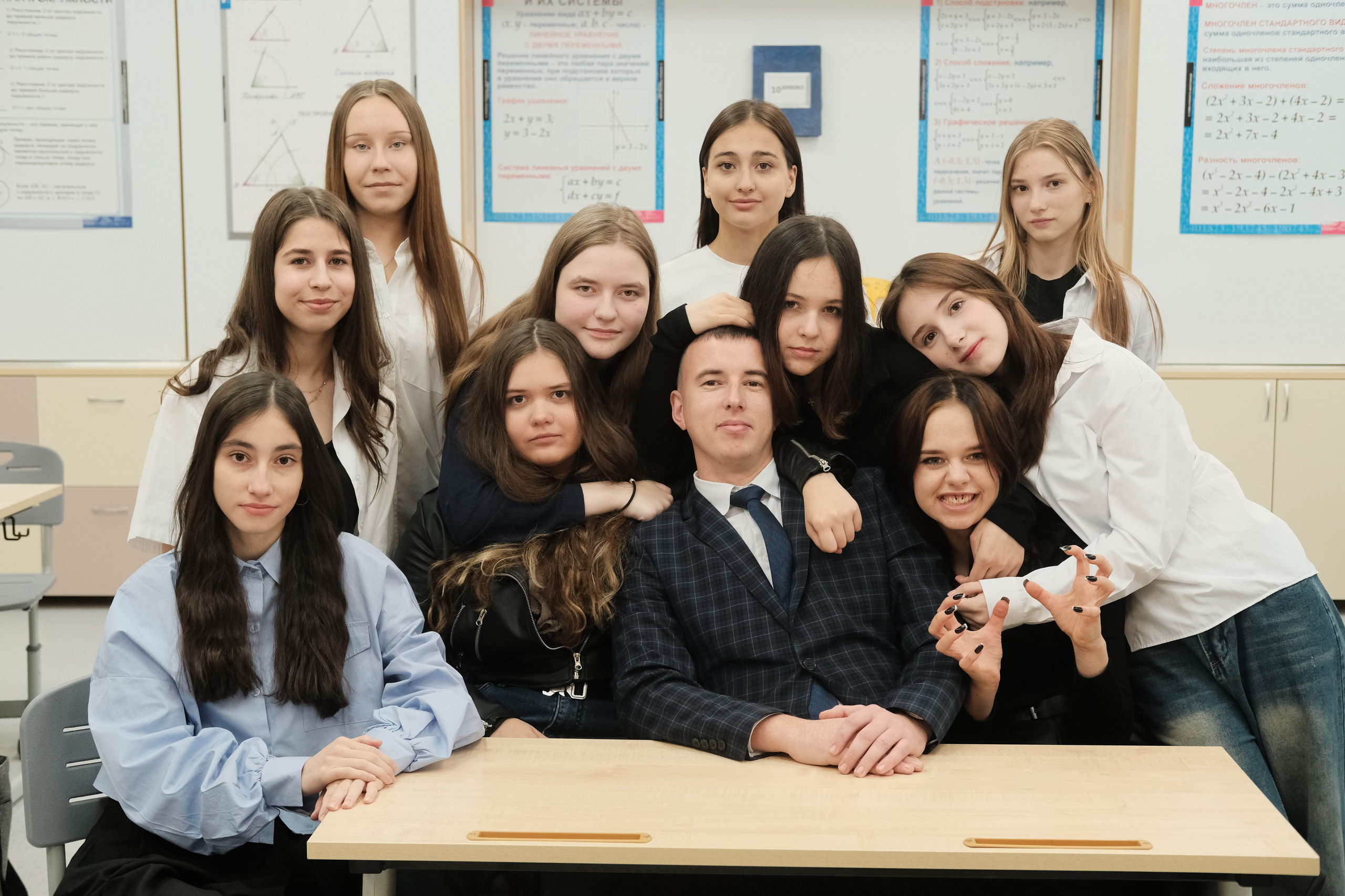 Выпускники. Фотограф Елена Дегтярева. Семейная, детская и школьная фотография в Тюмени. Яркие и живые снимки, которые сохранят историю вашей семьи