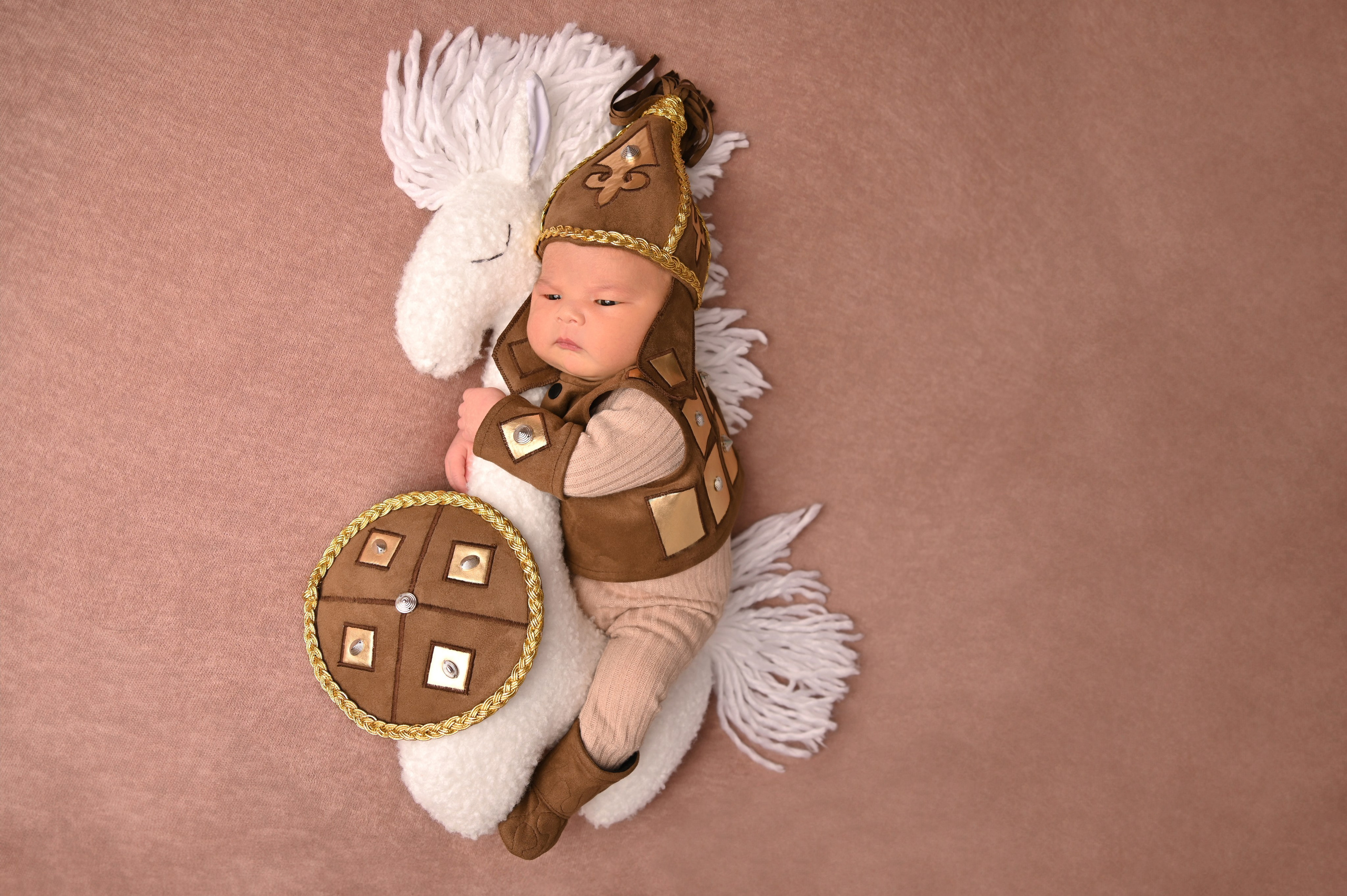 Фотосессия Исмаила. Фотограф Новорожденных и семейный Элла Огай г. Сатпаев