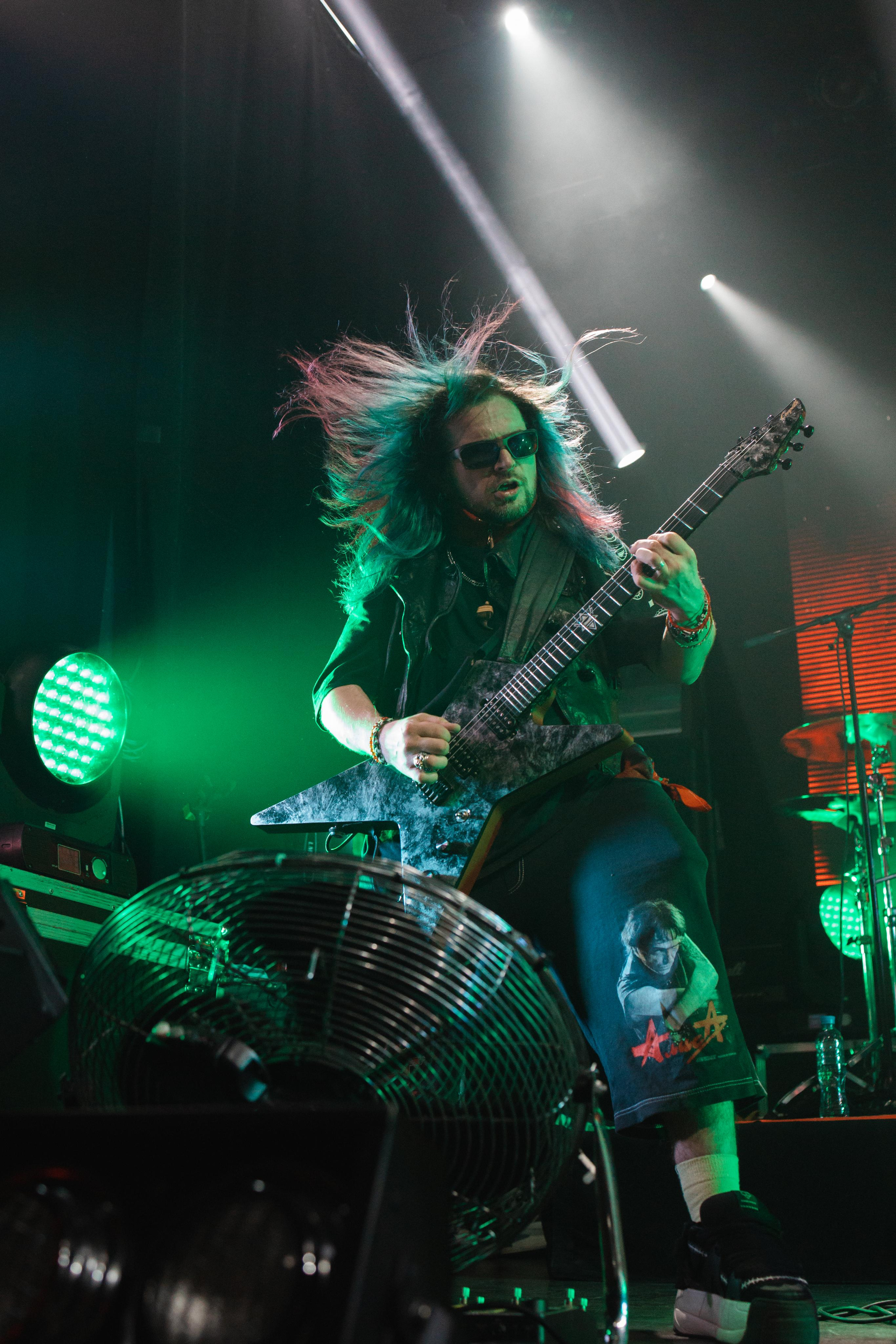 БАГРОВЫЙ ФАНТОМАС. MARIA SOKOLOVA