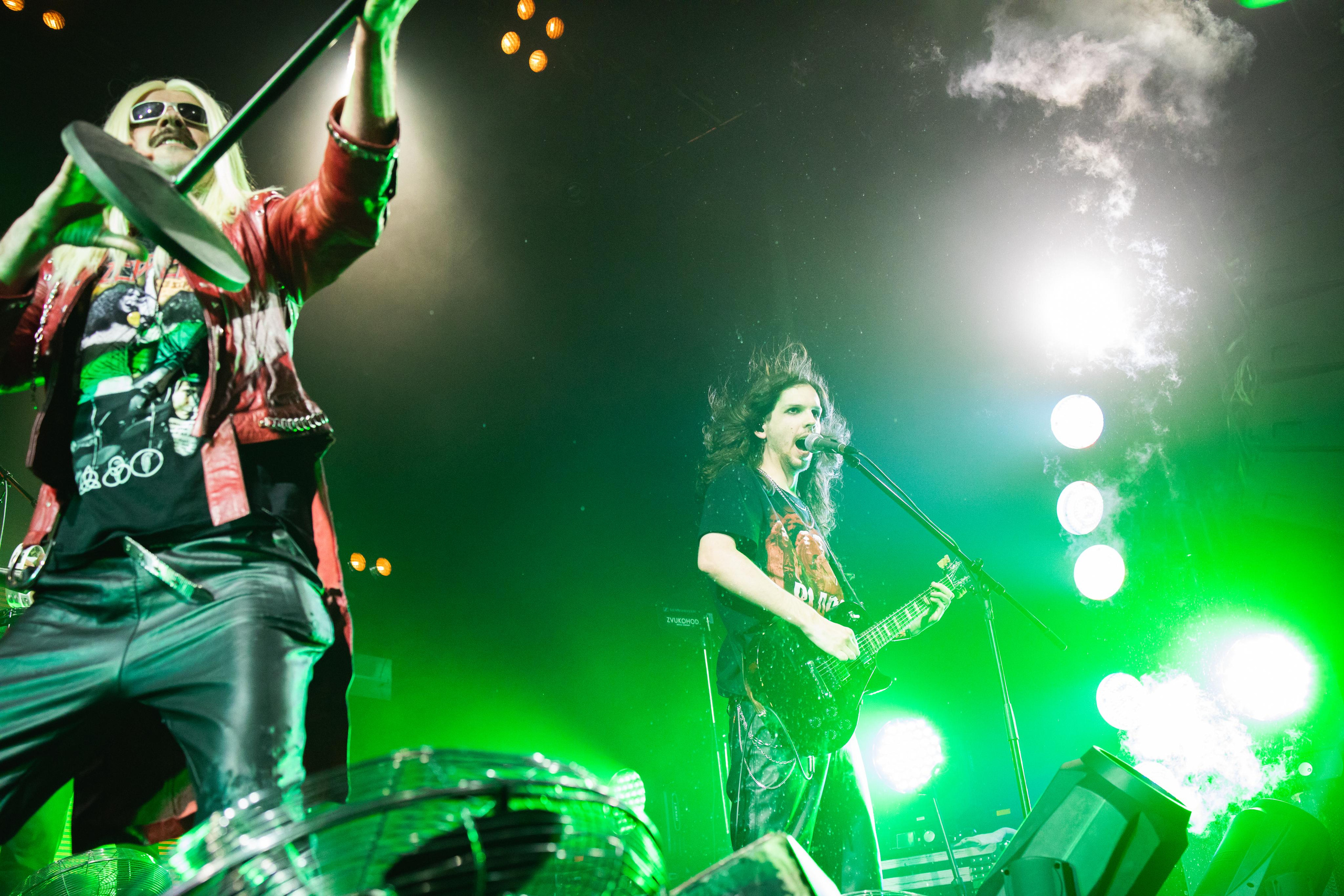 БАГРОВЫЙ ФАНТОМАС. MARIA SOKOLOVA