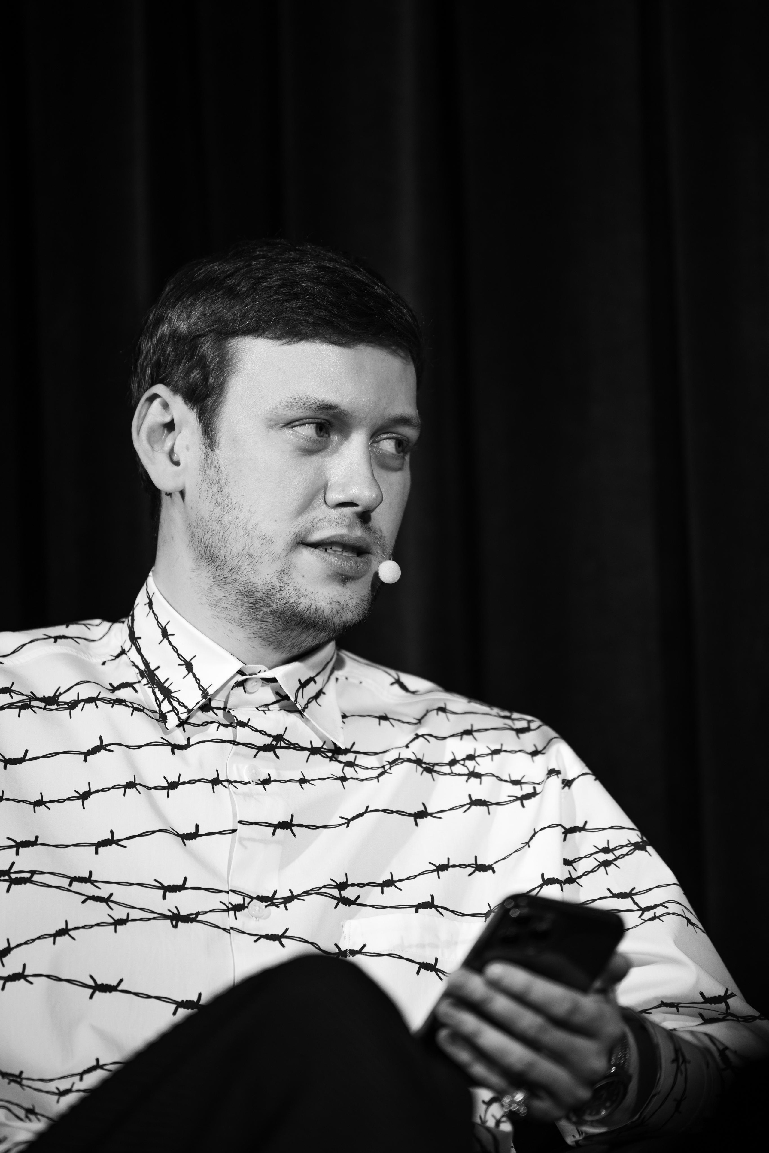 «КОНТАКТЫ» | STAGE. MARIA SOKOLOVA