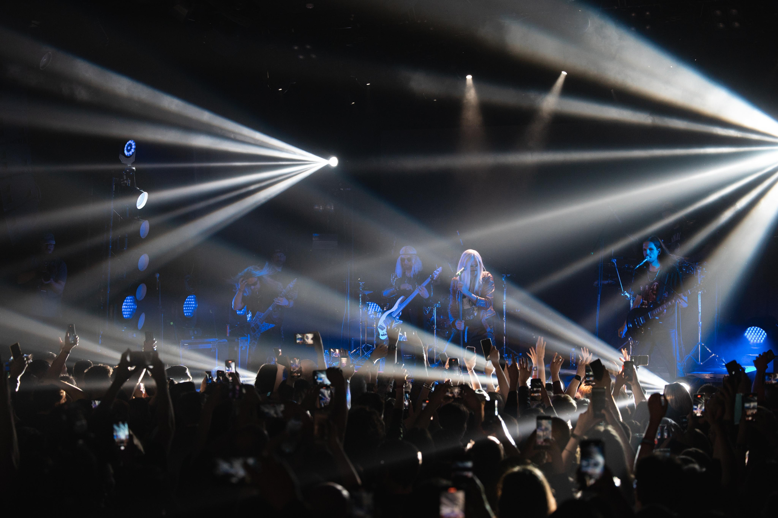 БАГРОВЫЙ ФАНТОМАС. MARIA SOKOLOVA