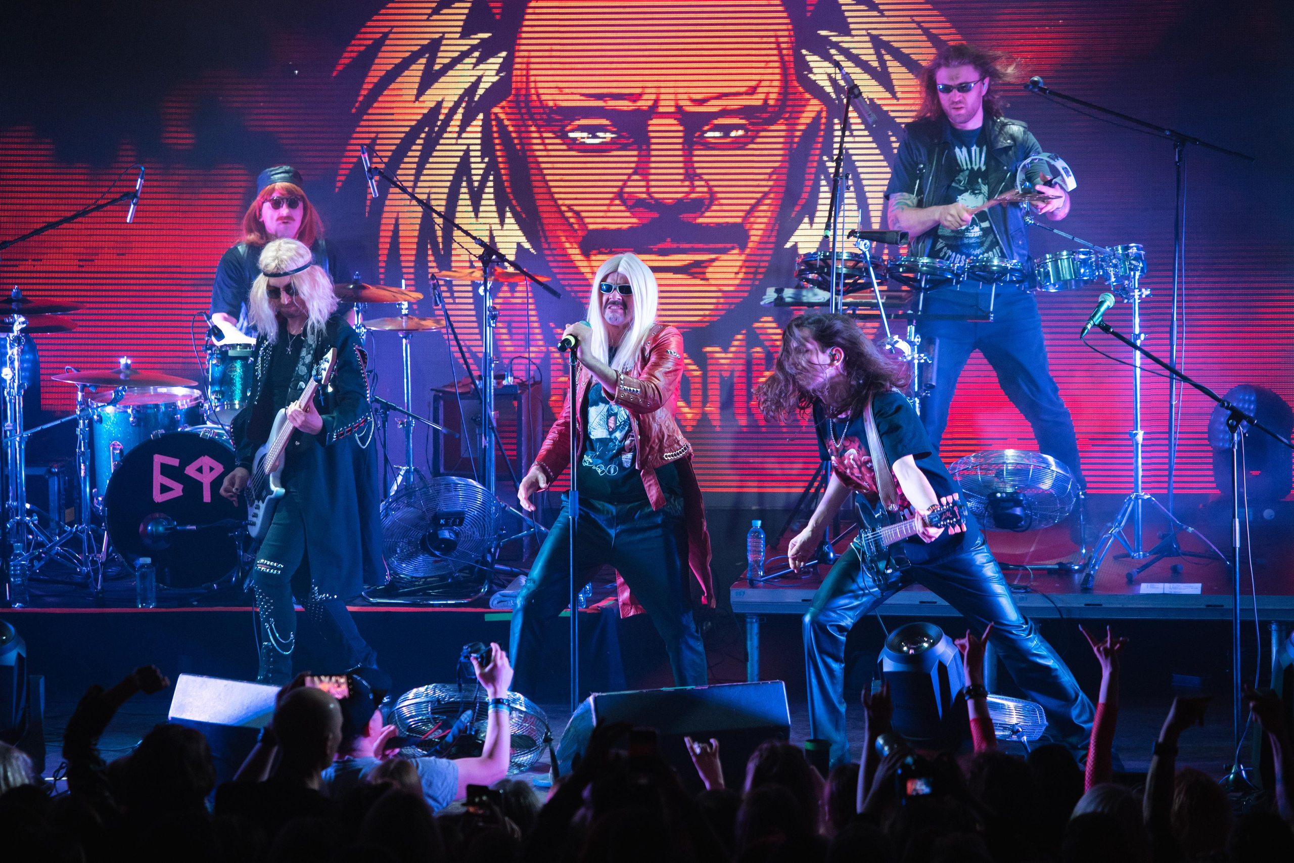 БАГРОВЫЙ ФАНТОМАС. MARIA SOKOLOVA