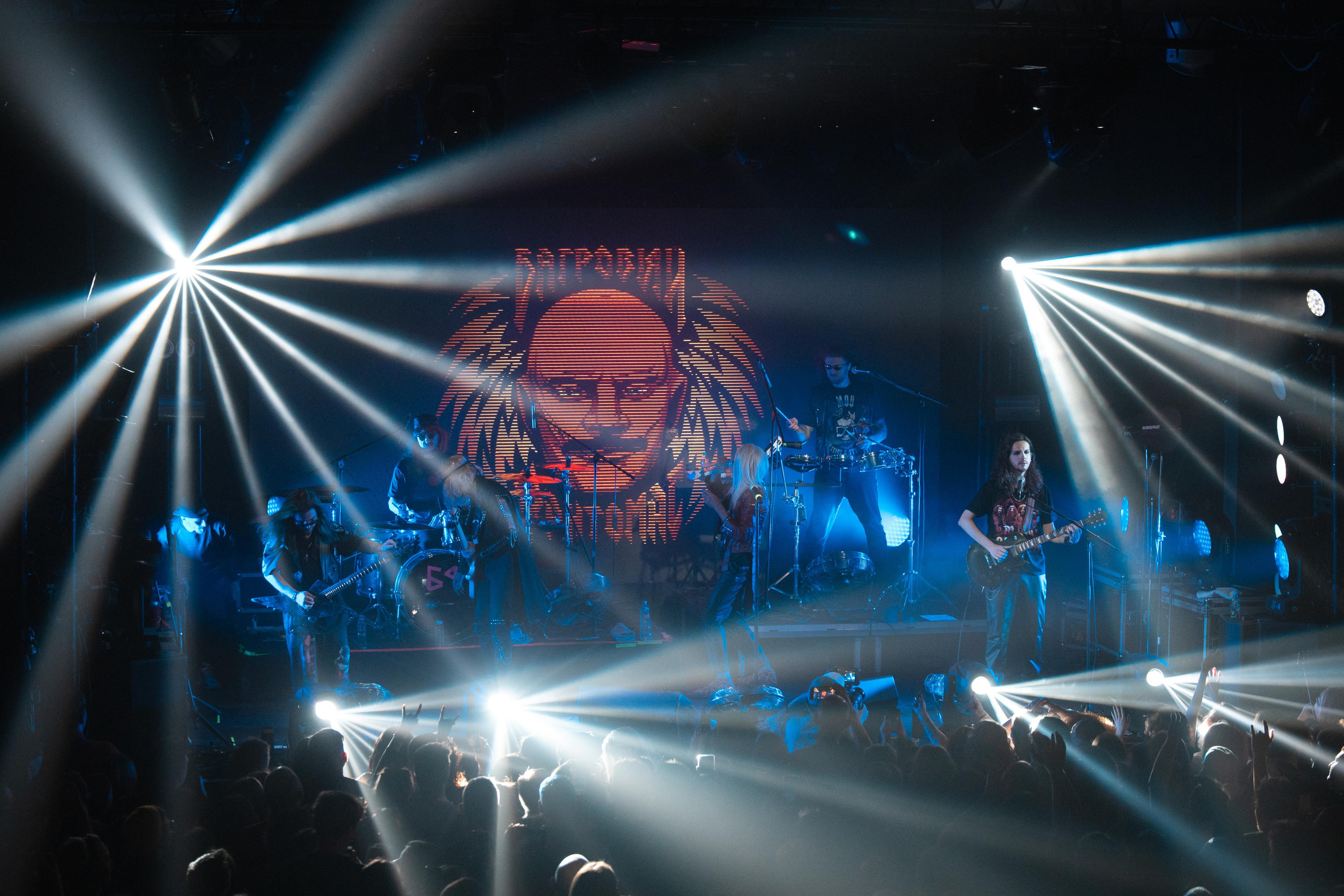 БАГРОВЫЙ ФАНТОМАС. MARIA SOKOLOVA