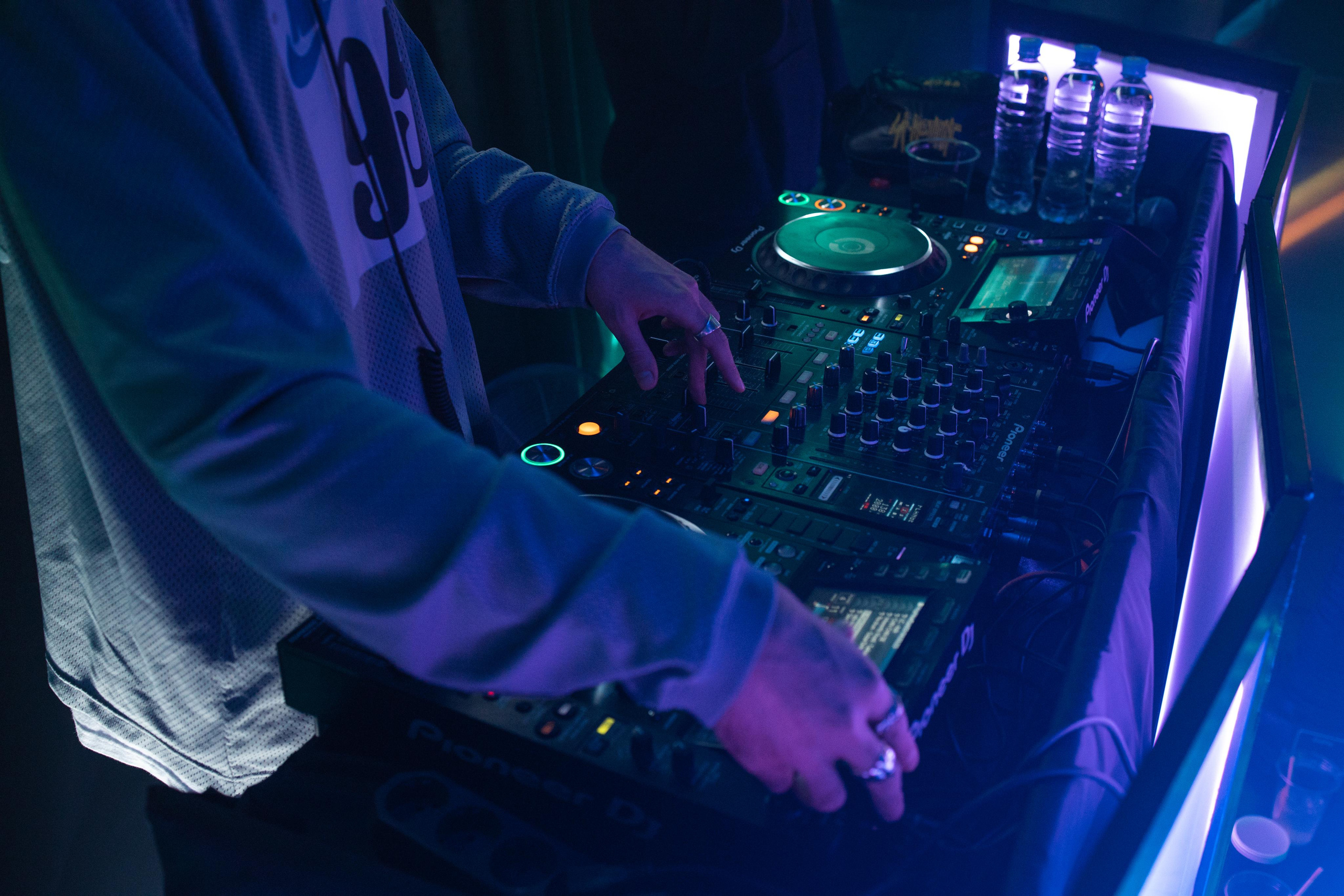 РУСТАМ РЕПТИЛОИД | STAGE STAND UP CLUB. MARIA SOKOLOVA