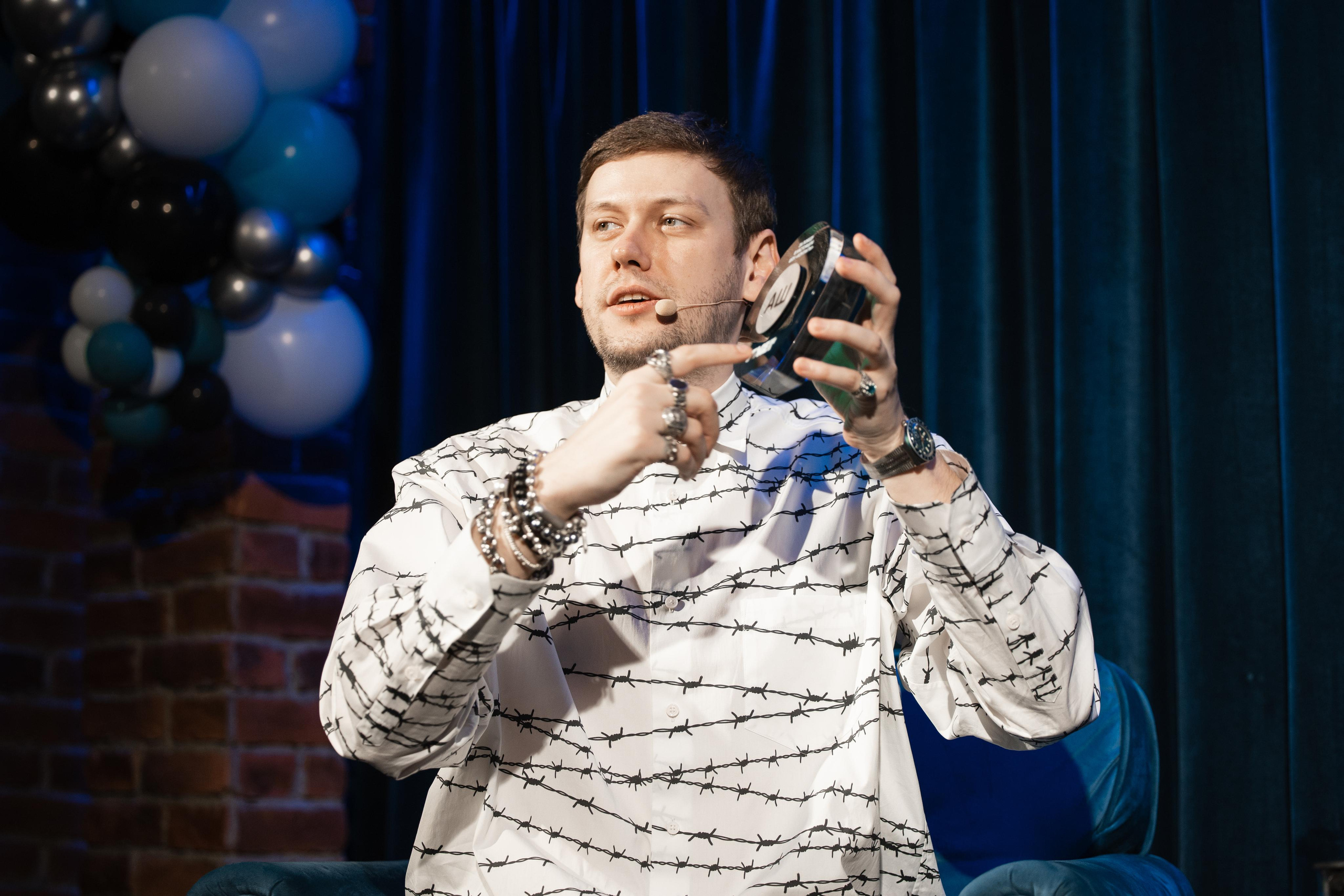 «КОНТАКТЫ» | STAGE. MARIA SOKOLOVA