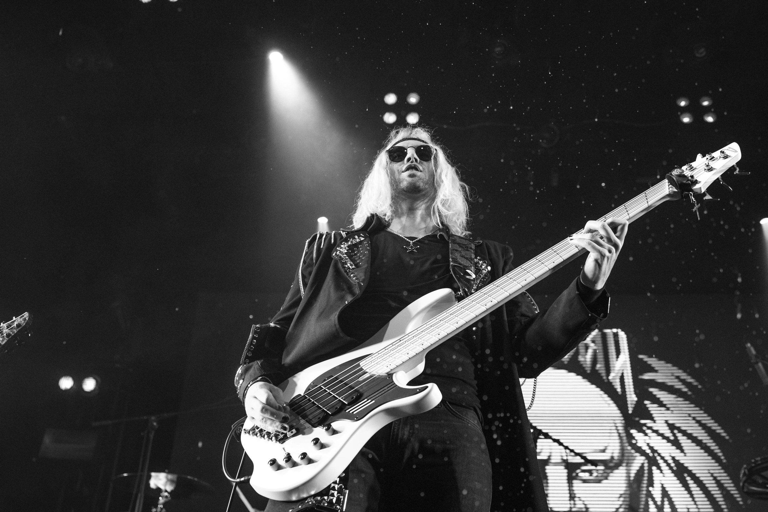 БАГРОВЫЙ ФАНТОМАС. MARIA SOKOLOVA