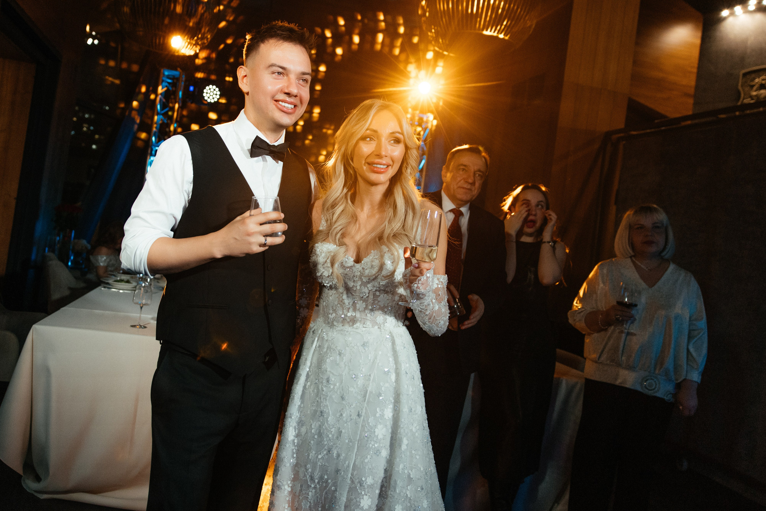 Юлия и Андрей | Свадебный день на 9 человек. Свадебный фотограф Минск РБ