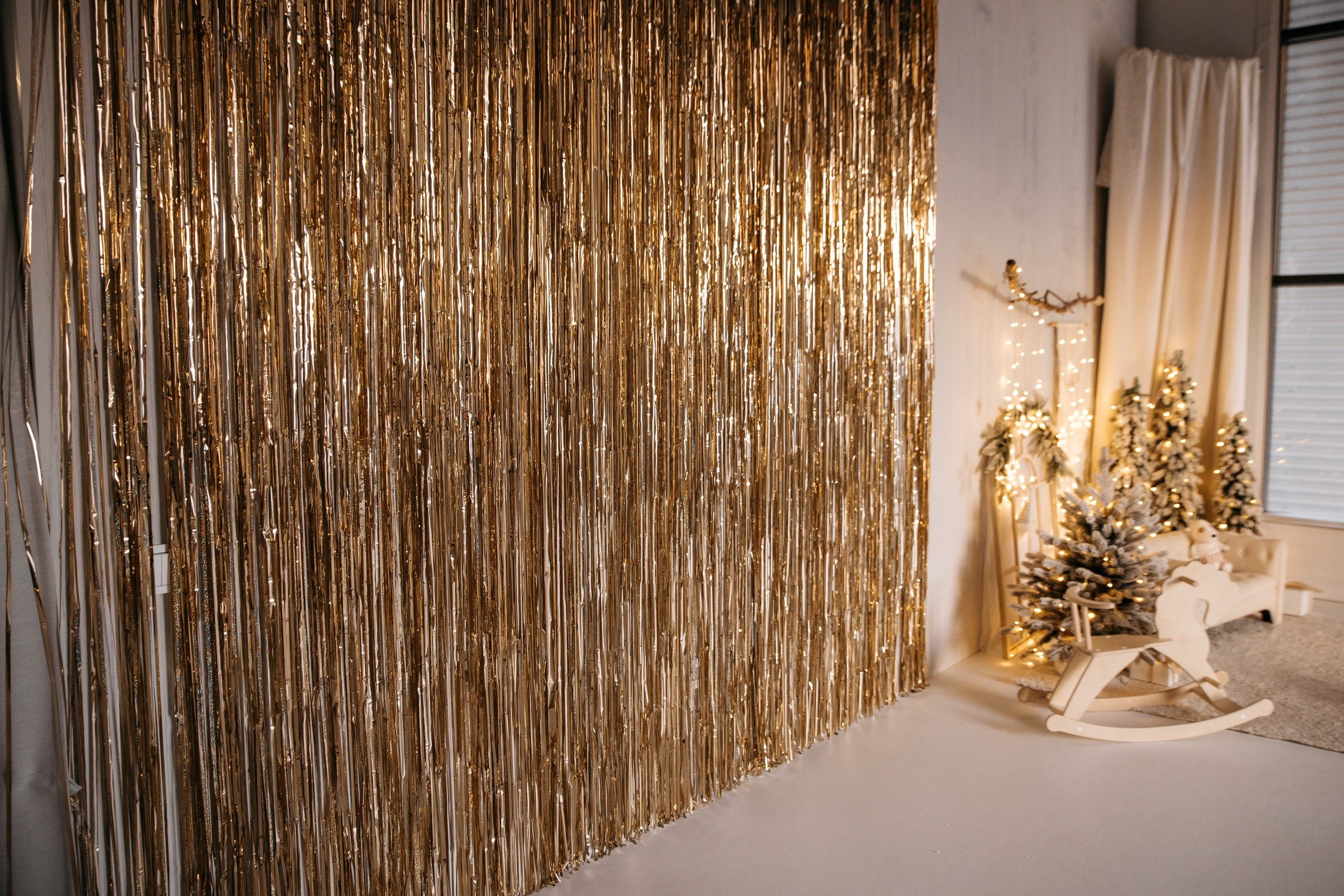 Фотостудии «Новый год 2026 год». Женский, семейный и детский фотограф в Тюмени Диана Осипова