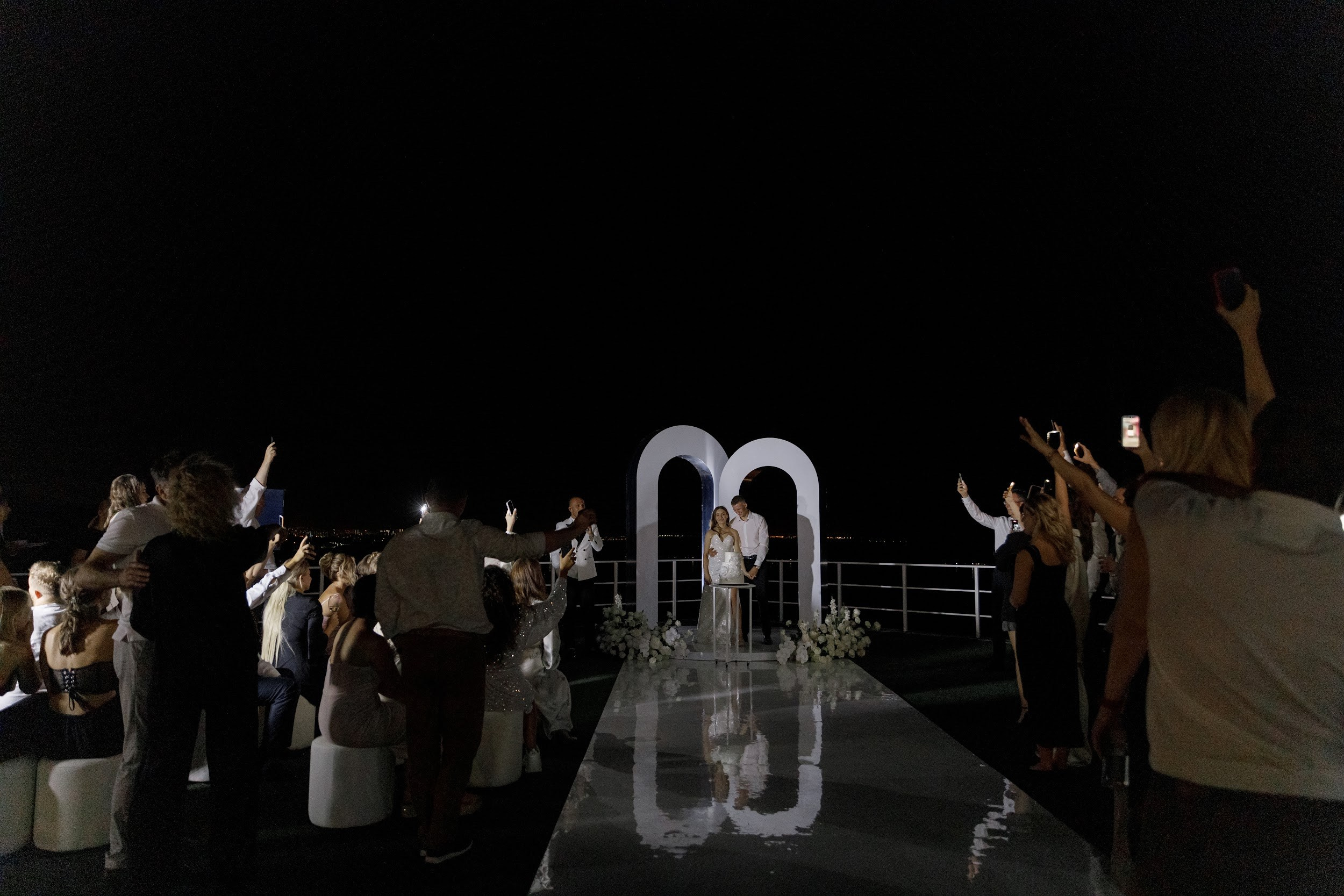 Современная классика. Свадебное агентство Reverence Самара