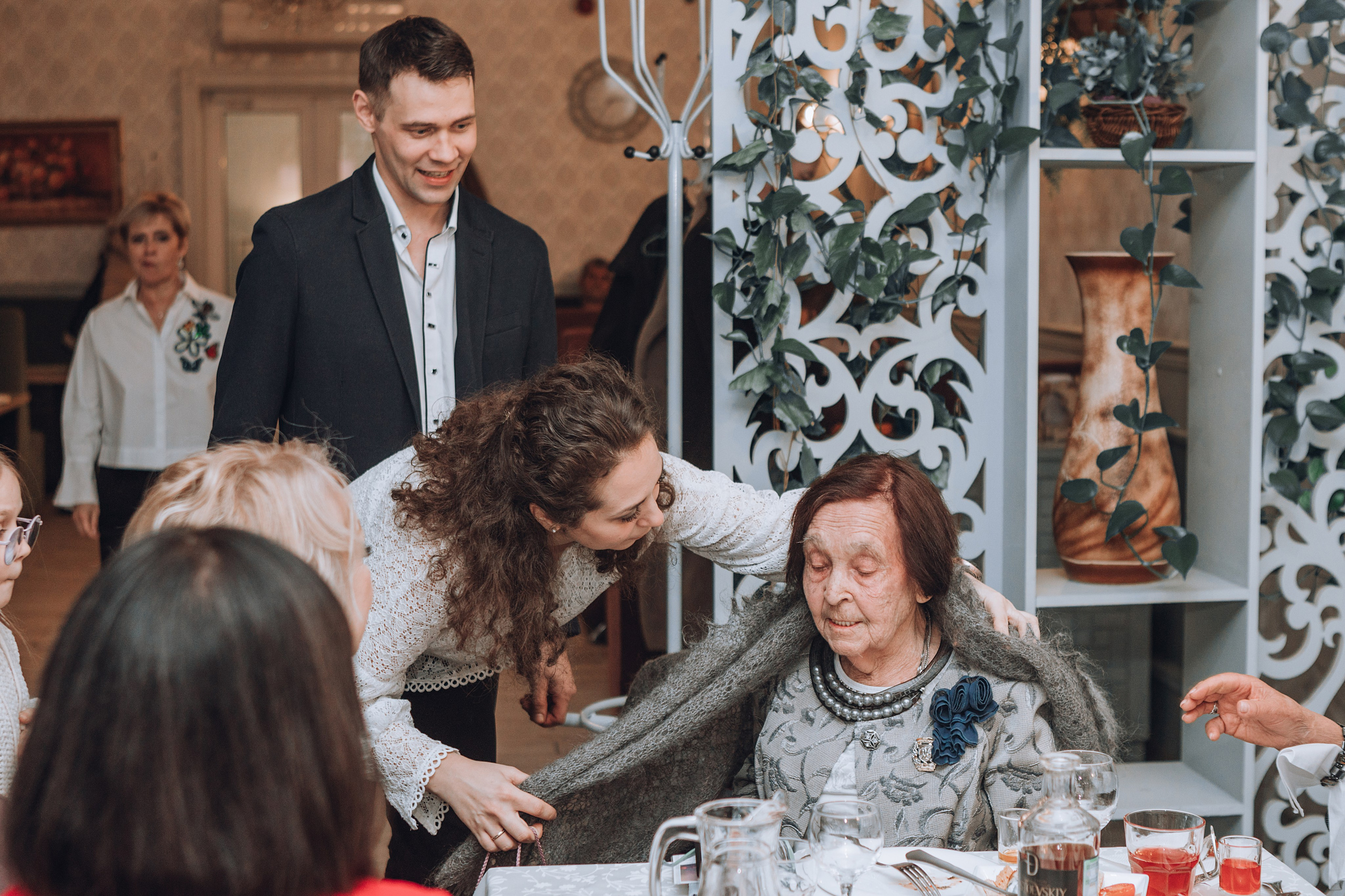 90-летний юбилей Сары Вагаповны. Фотограф в Санкт — Петербурге Анна Конофало