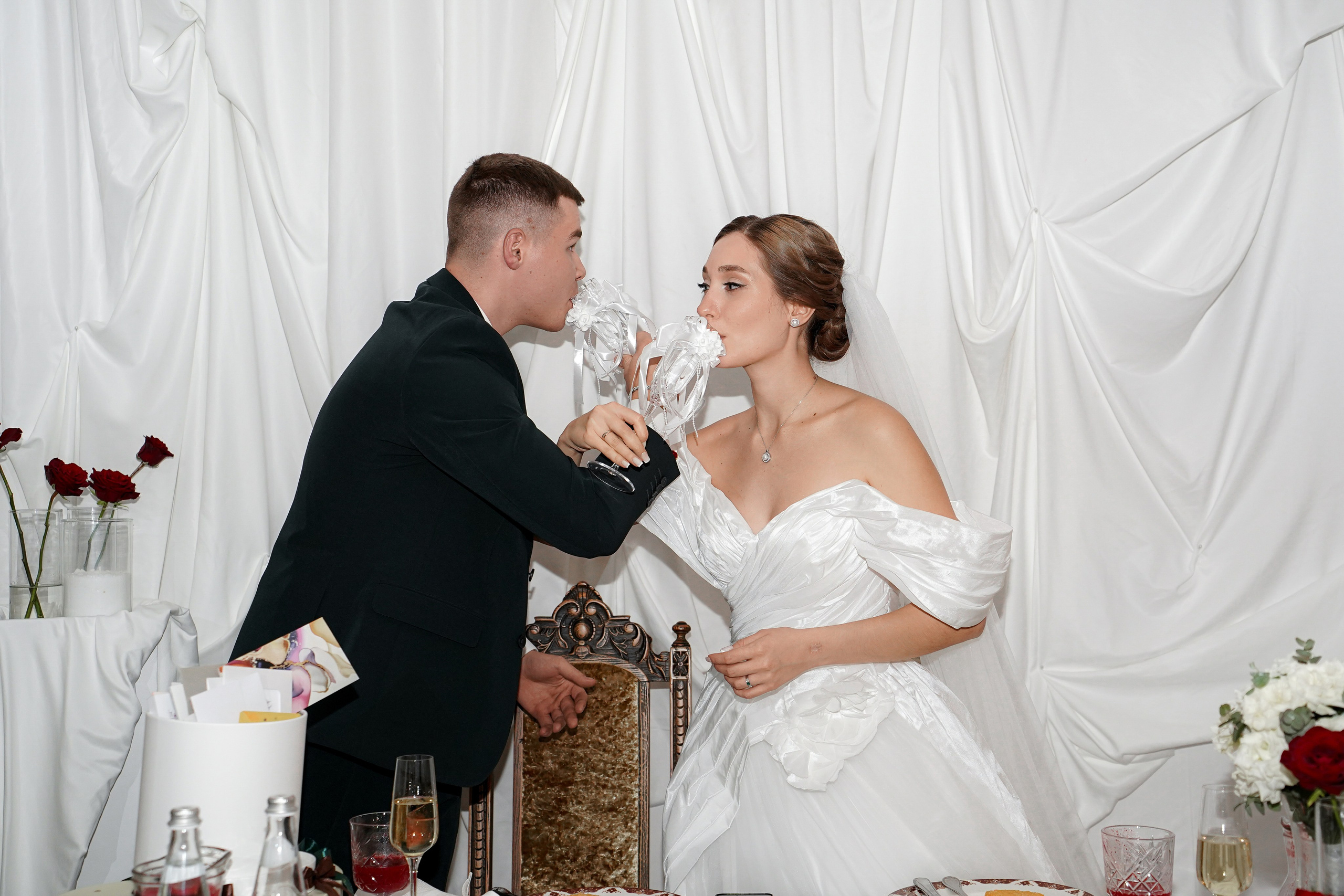 Банкет в Атаманской усадьбе. Свадебный фотограф в Ростове-на-Дону. Таинство Крещения и Венчания, семейные фотосессии. Алёна Чёботова