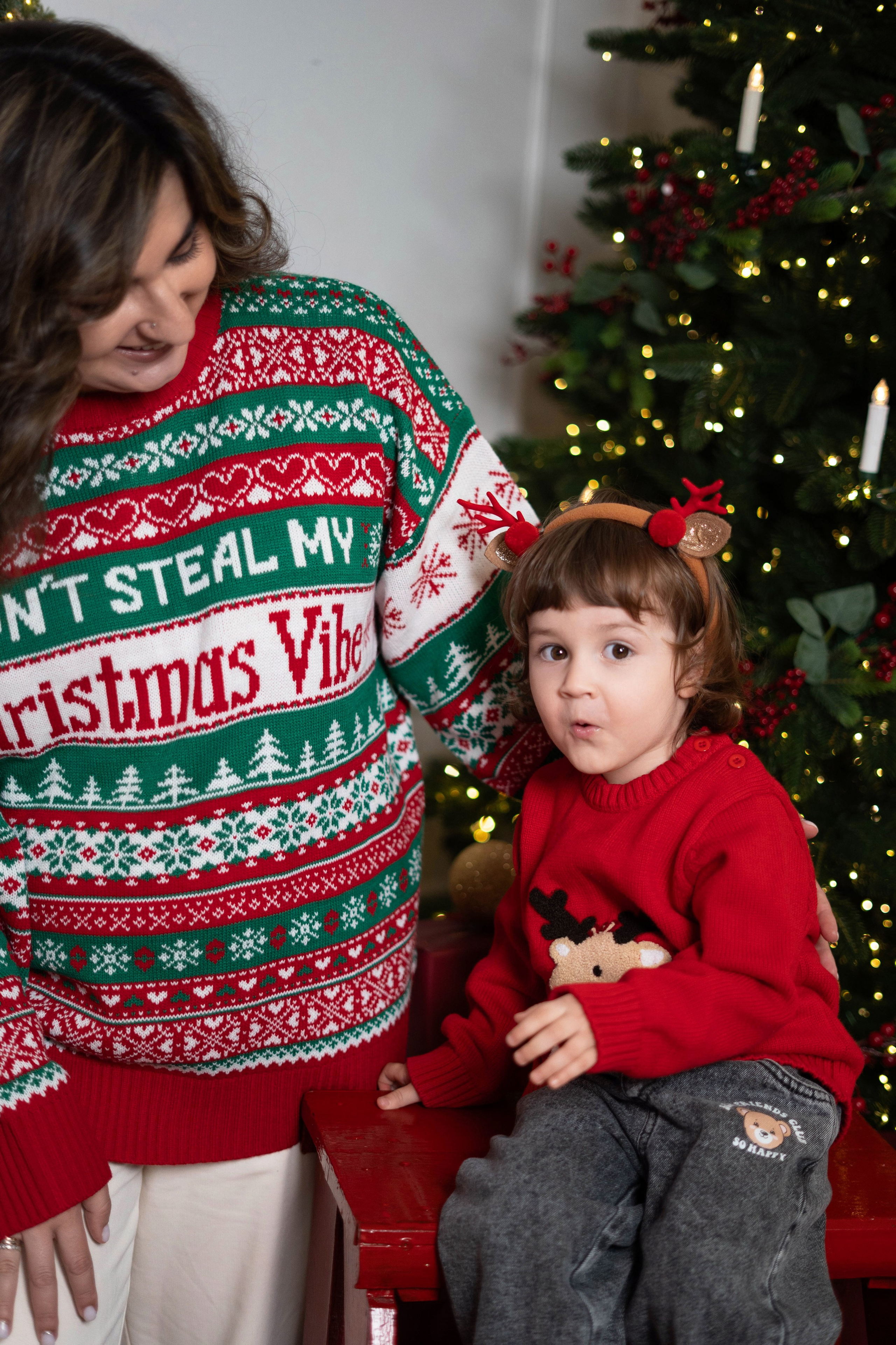 Семейная съемка в новогоднем интерьере. Профессиональный Фотограф в Сочи Марина Ситкина