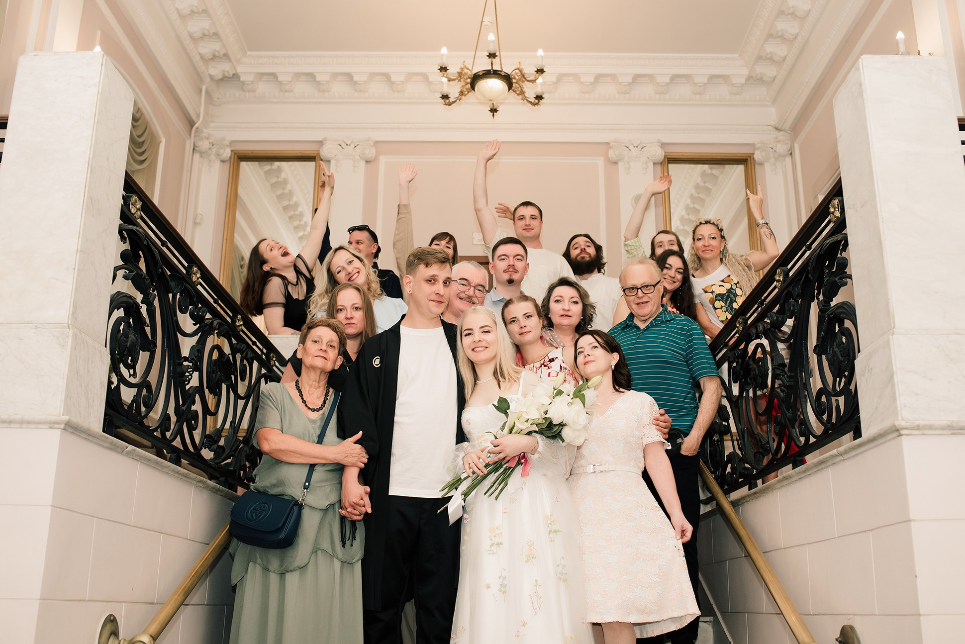 Настя и Артем. Секретный сад. Семейный и Свадебный фотограф. Санкт-Петербург. Пушкин