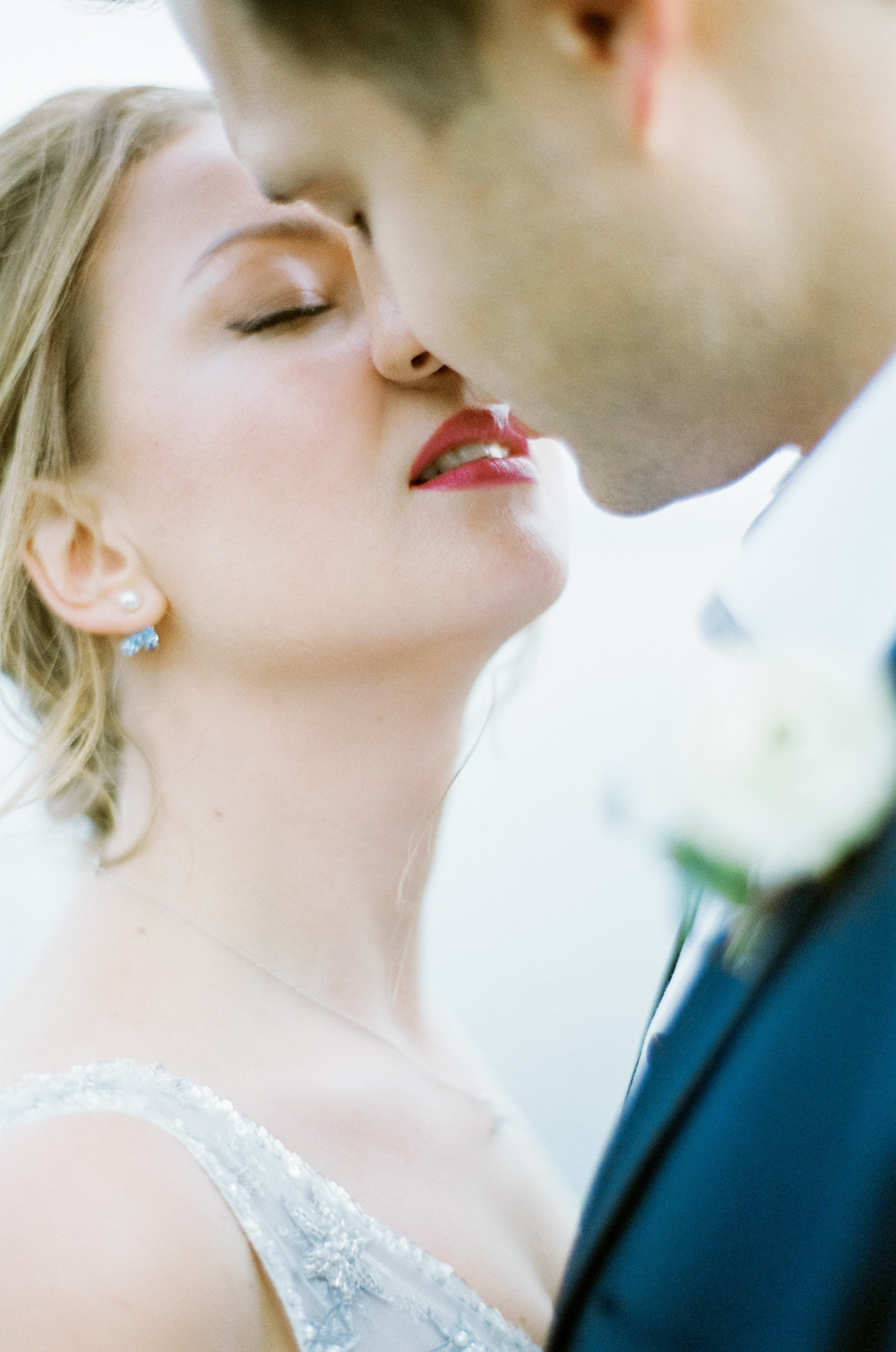 Саша и Саша, свадьба под Петербургом. Изящная фотография | Ксения Милушкина