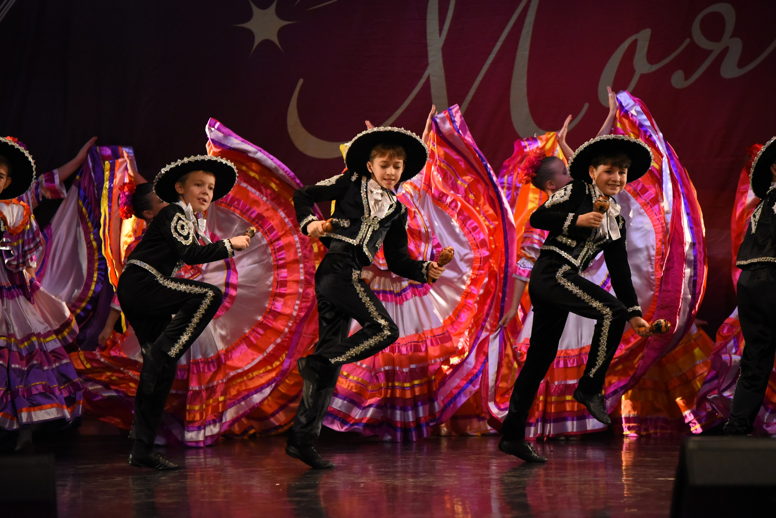 13 декабря, г. Калининград. Золотое яблочко