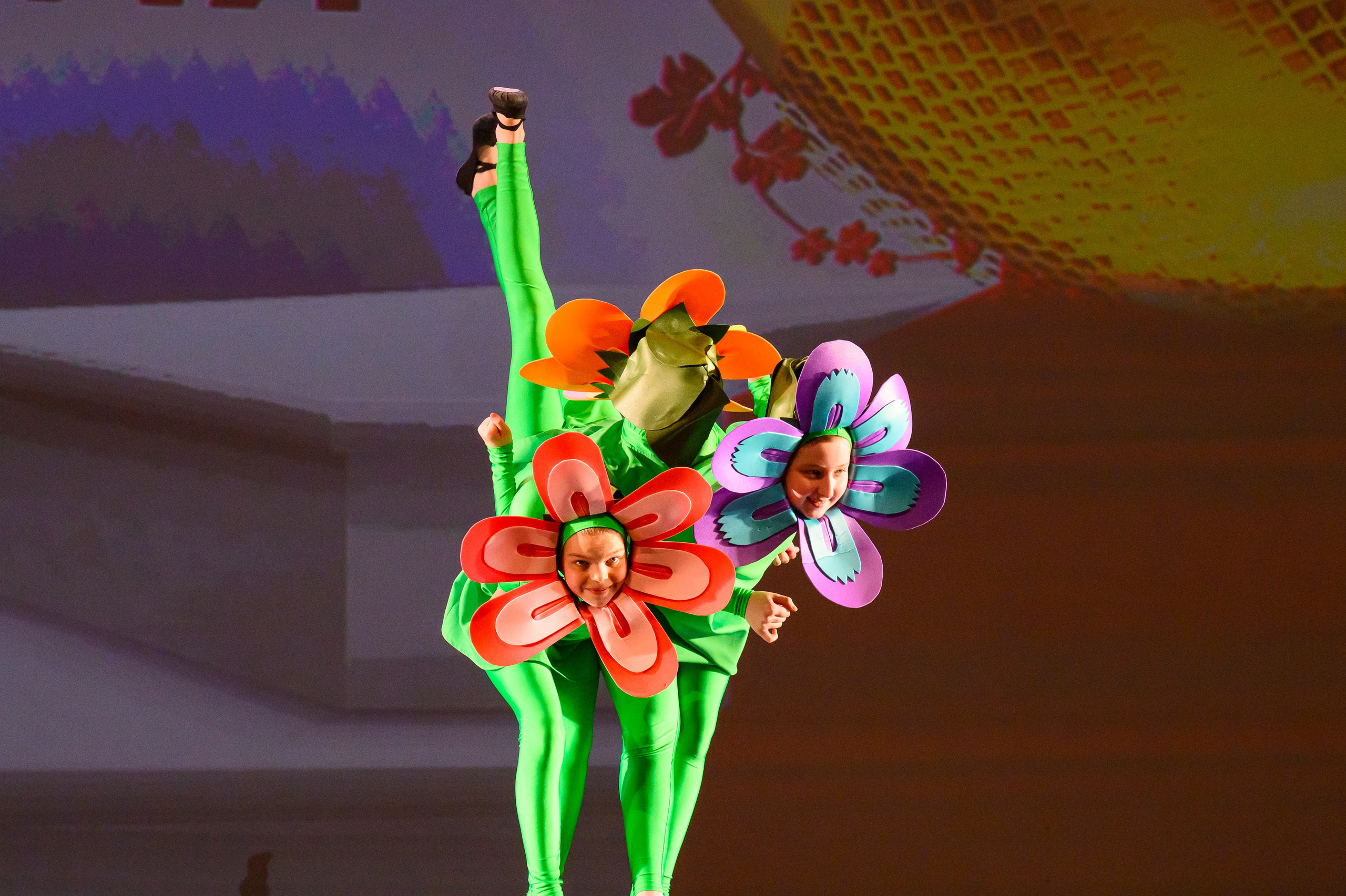 23 апреля, часть 1, БКЗ Октябрьский, г. Санкт-Петербург. Золотое яблочко