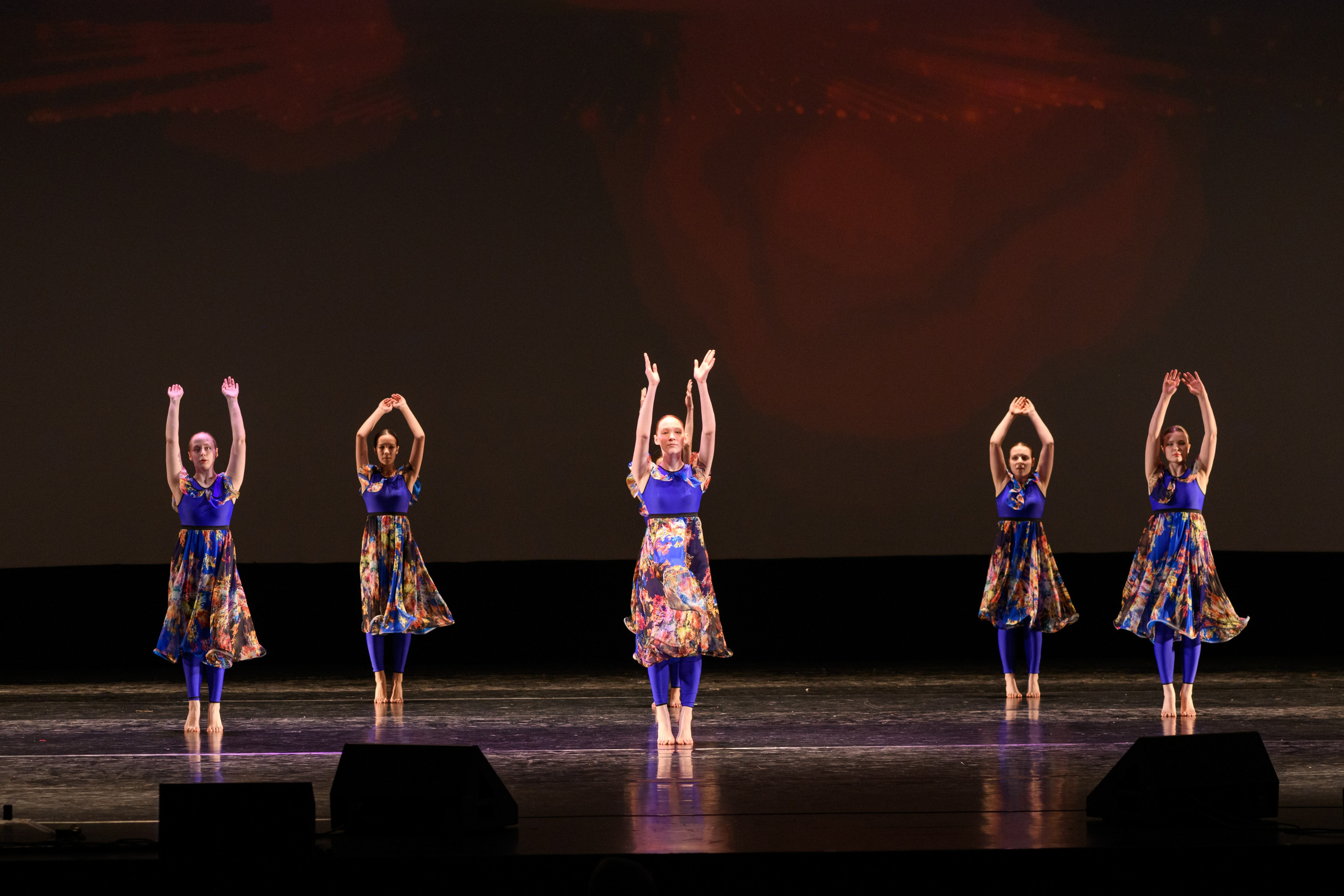 23 апреля, часть 2, БКЗ Октябрьский, г. Санкт-Петербург. Золотое яблочко