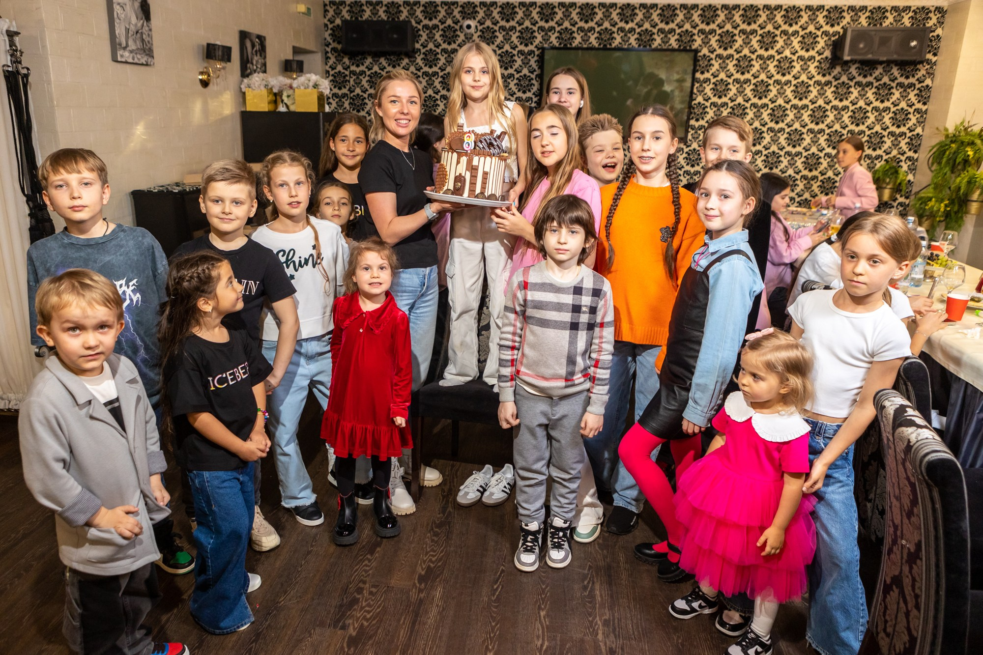 День Рождения в квесте на Шевченко. Фотограф в Оренбурге. Профессиональный фотограф