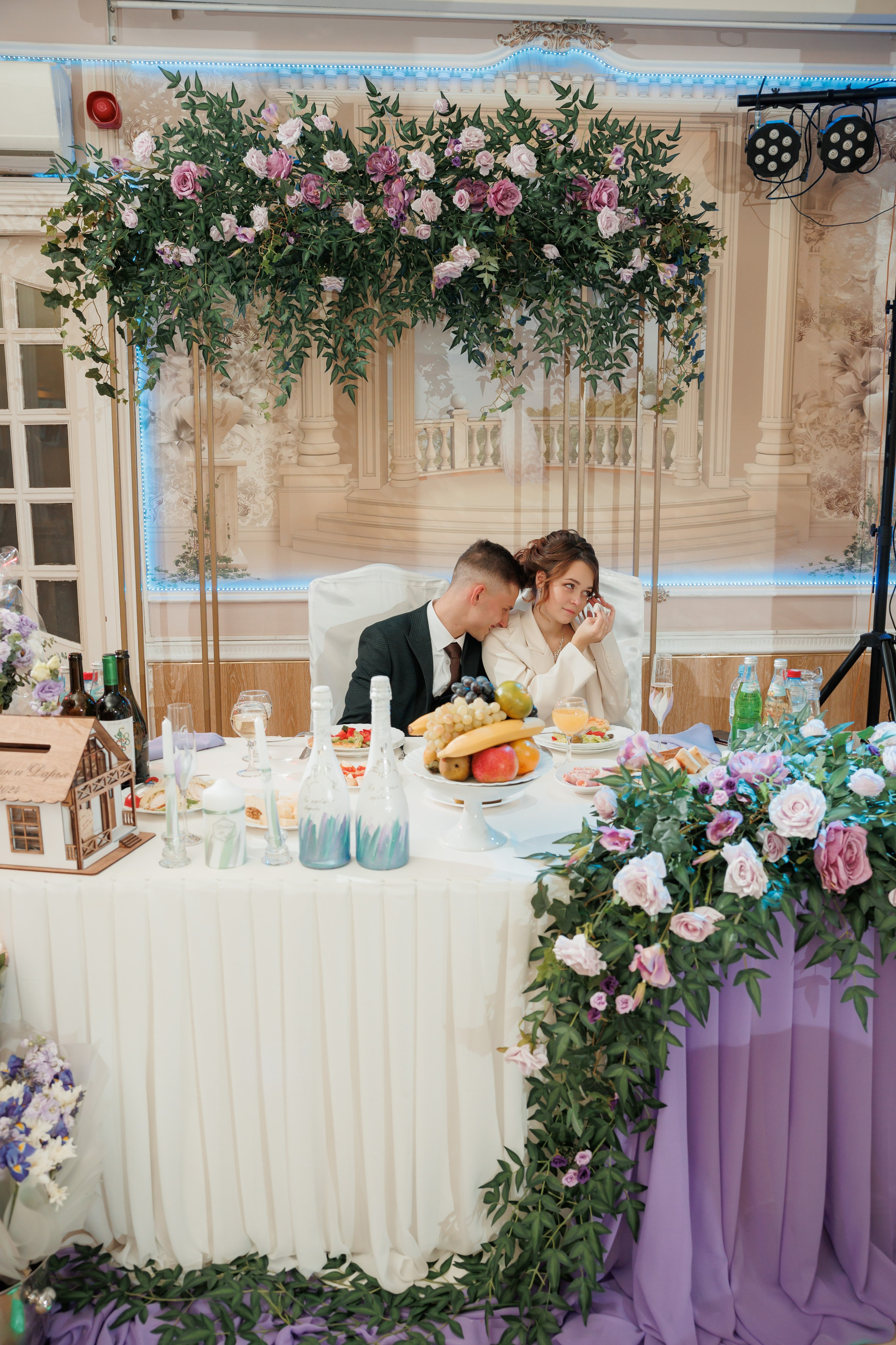 Константин и Дарья, ЗАГС ВДНХ, отель Soluxe, ресторан «Антик». Свадебный и репортажный фотограф (Москва, Королев и другие)