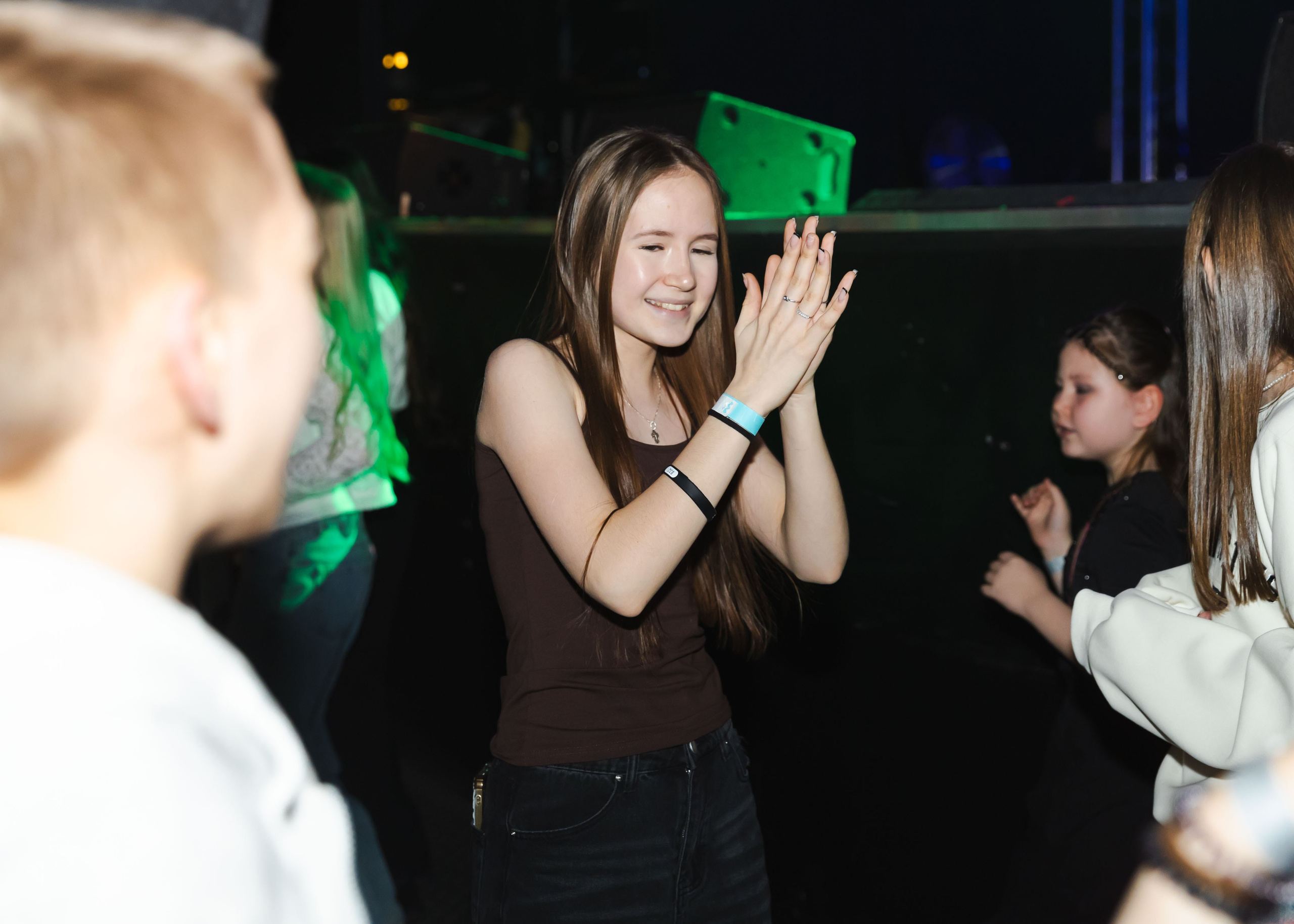 21.12.2025 Новогодняя Тусовка Non Stop. ФОТОГРАФ ВИНОГРАДОВА ДАРЬЯ