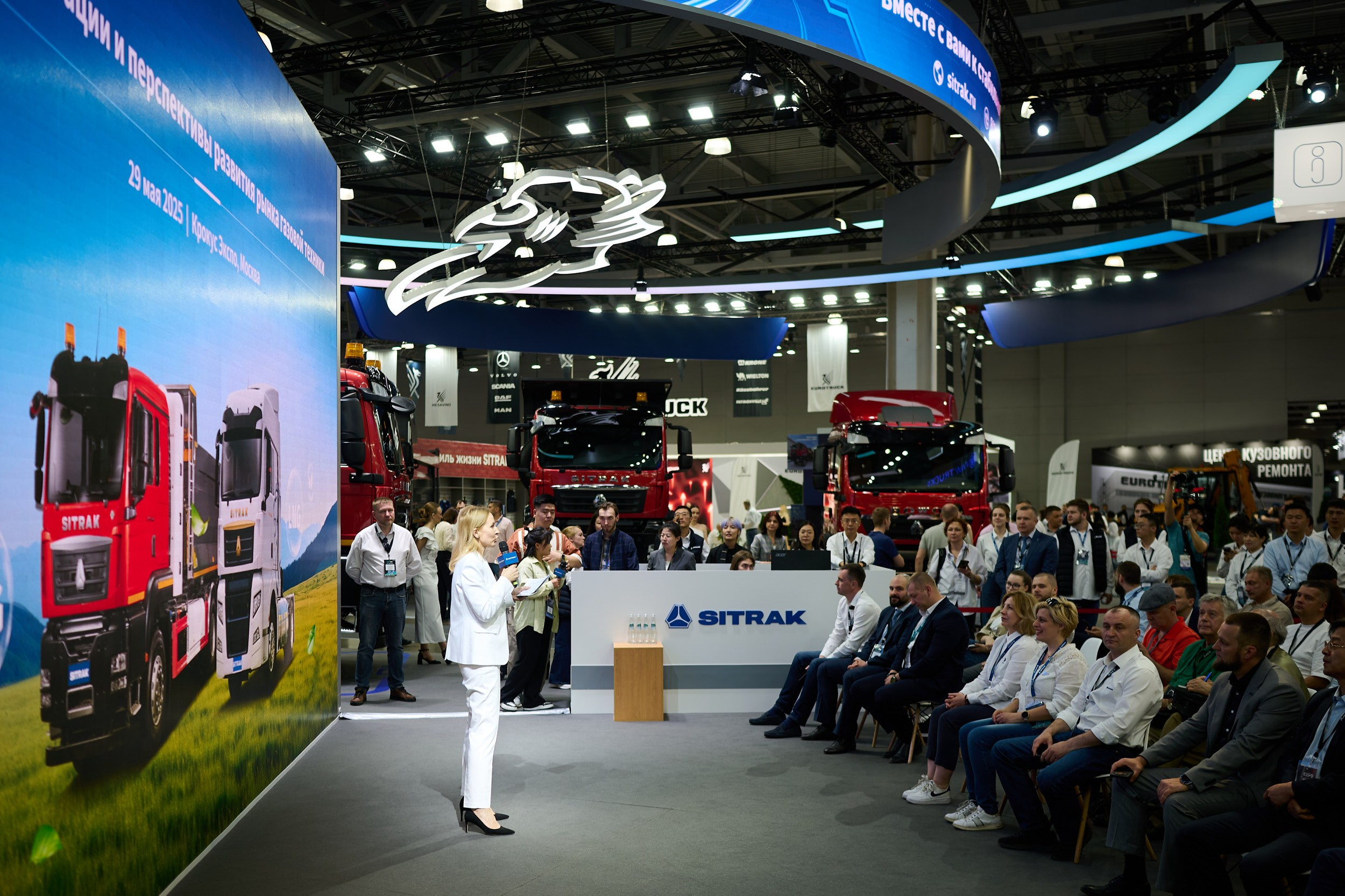 Фотосъемка выставок, стендов и деловых событий — Герман Лепёхин. Герман Лепёхин коммерческий фотограф в Москве: репортаж, портреты, интерьеры, производство