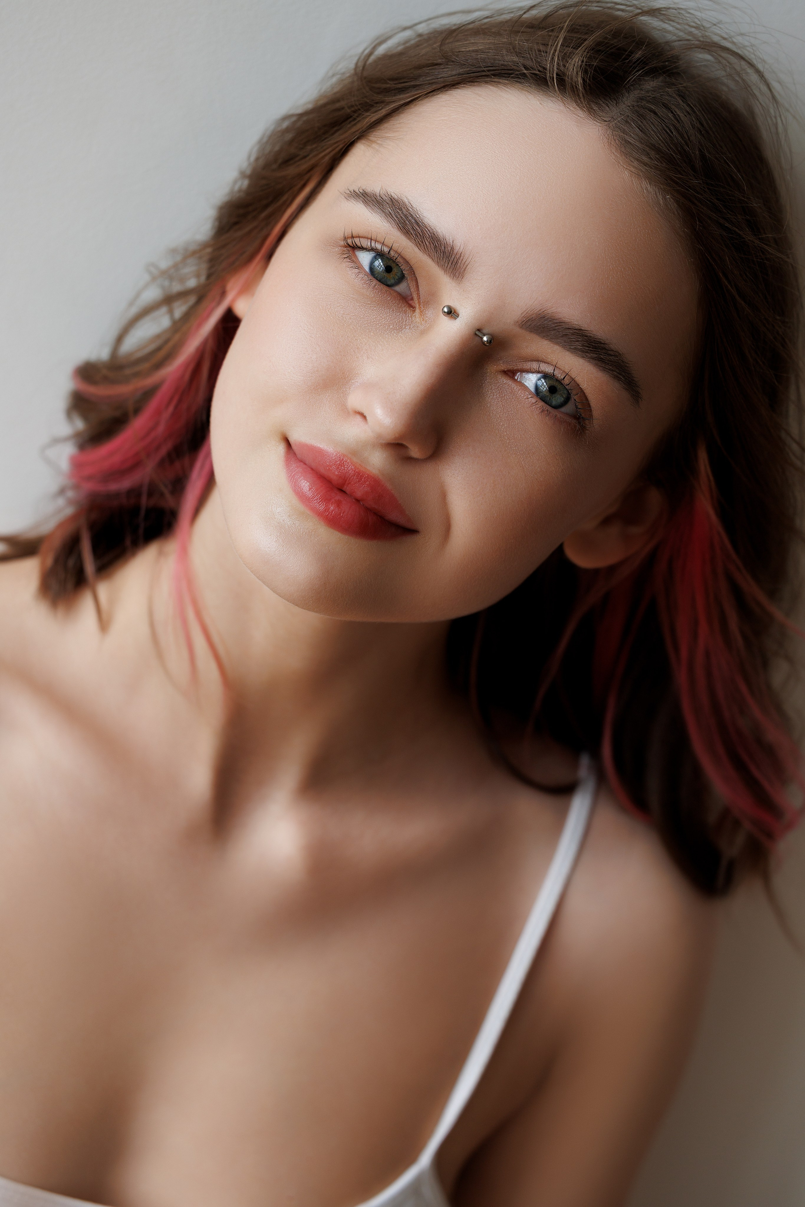 Женский портрет в студии. Фотограф Минск