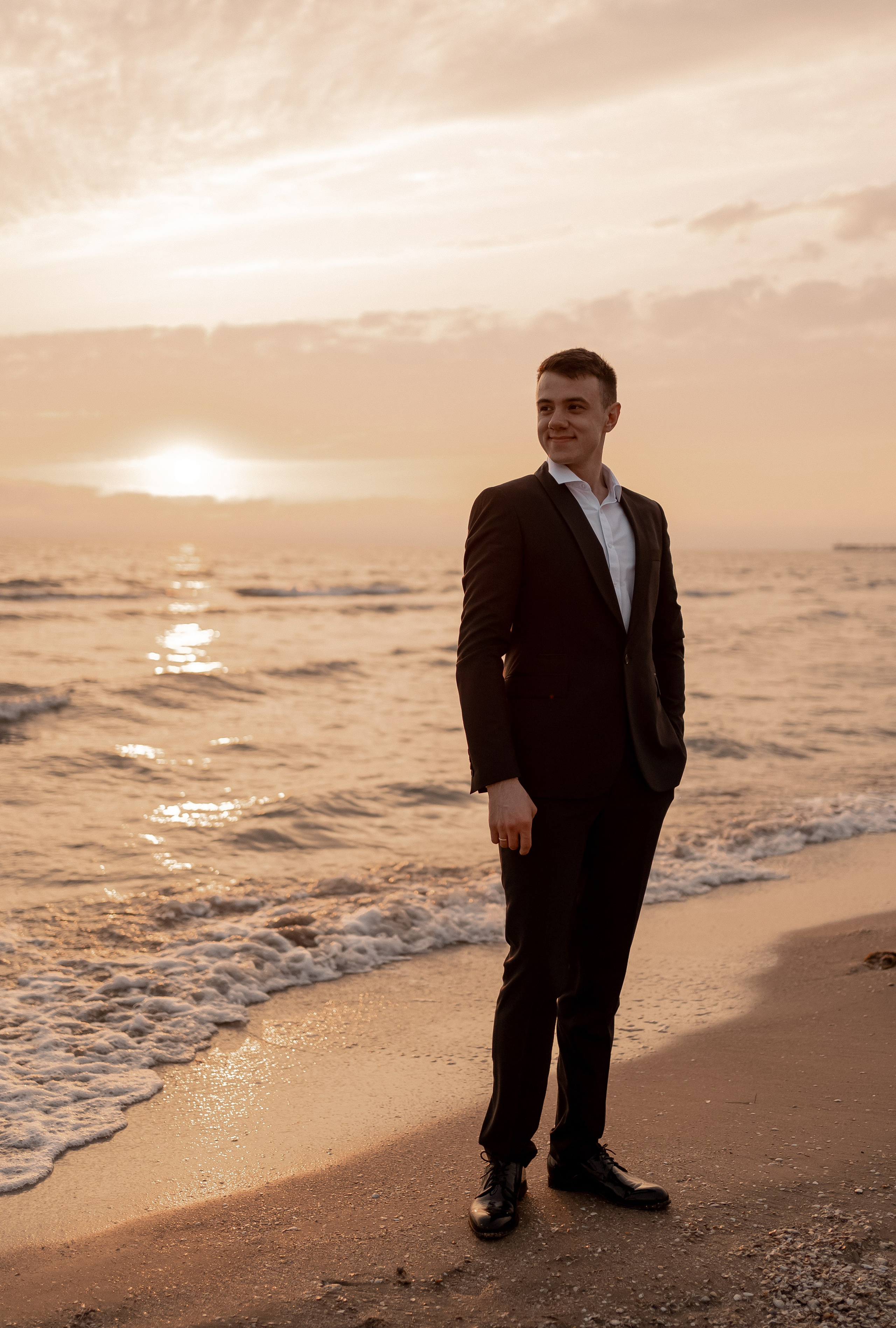 Свадебная прогулка на море в Анапе. Карпенко Марина свадебный и семейный фотограф Анапа, Краснодар, Геленджик, Сочи, Темрюк