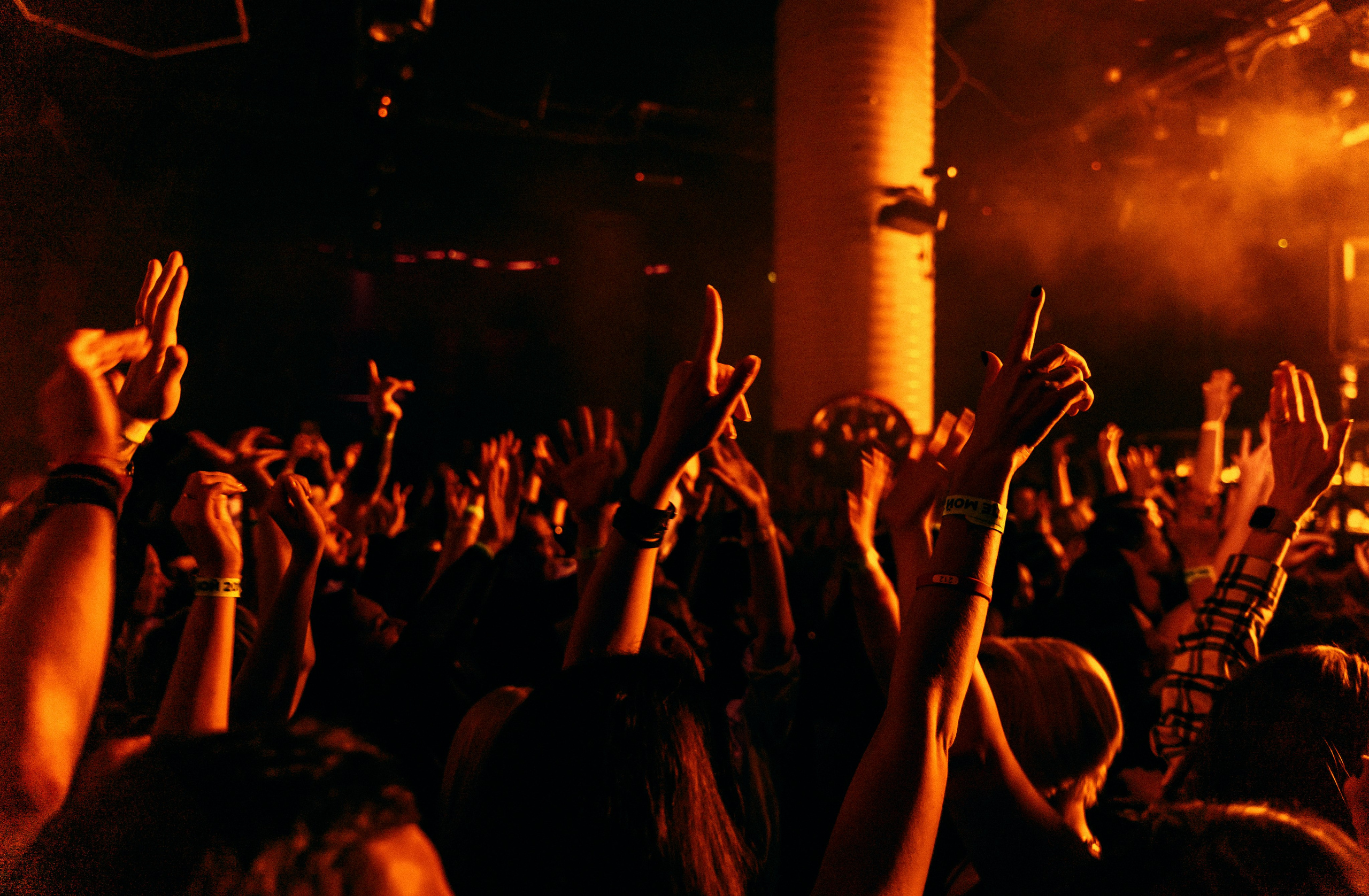 Где мой 2007: ностальгия и Катя Чехова / 2023. Саша Копылов, фотограф в Казани