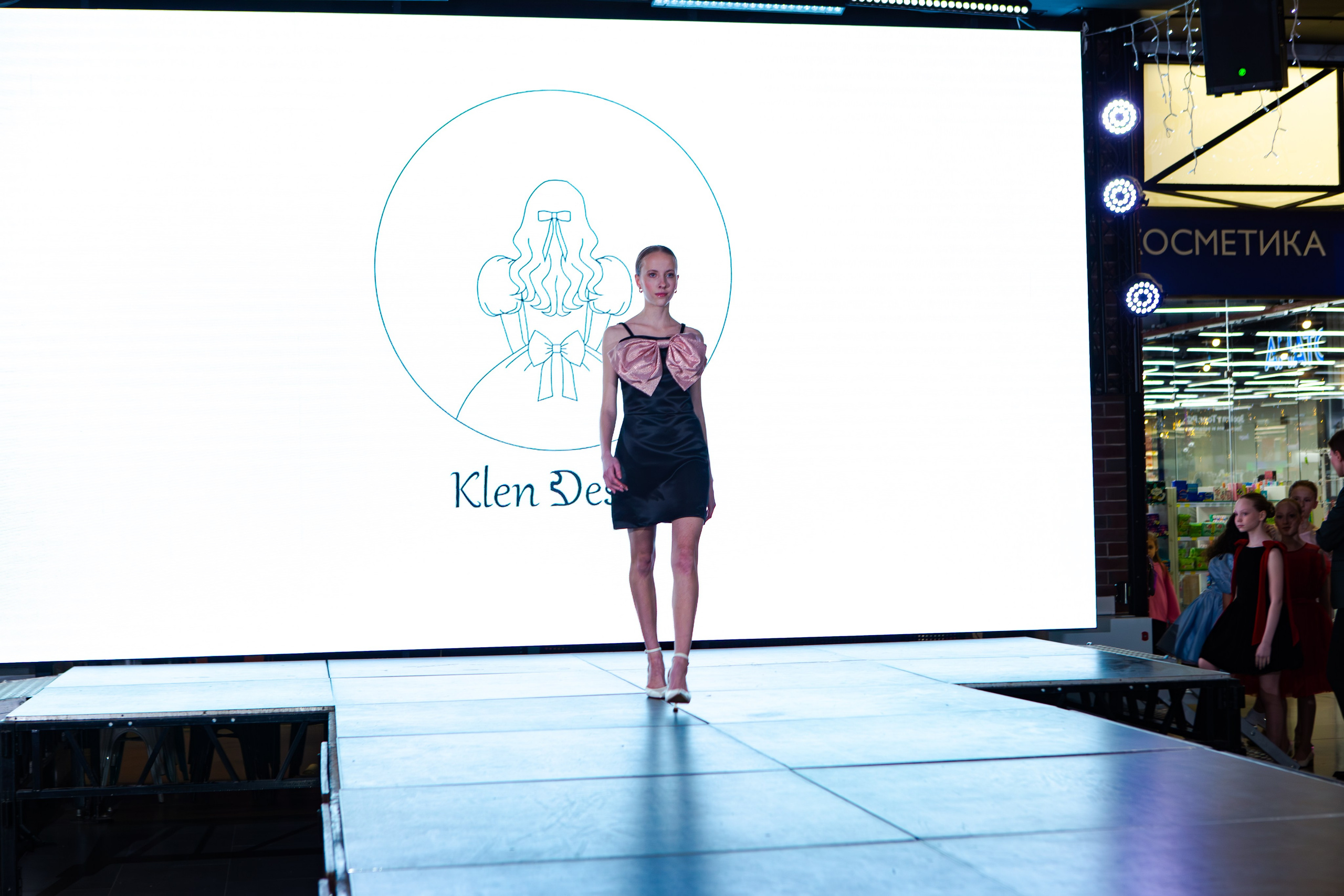 SAYMYNAME FASHION SHOW. Репортажный, семейный, свадебный, портретный фотограф