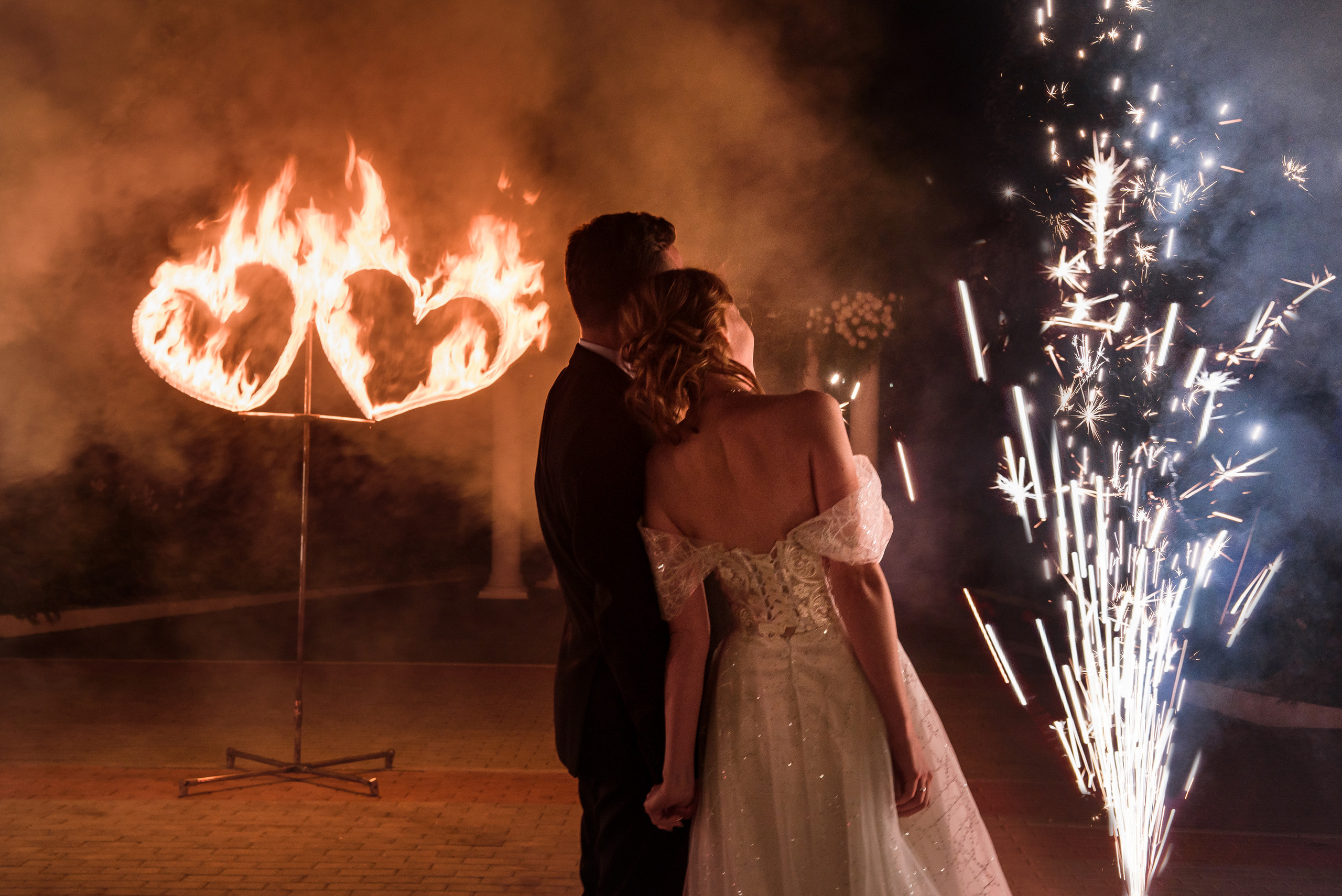 Weddings. Wedding and family photographer USA