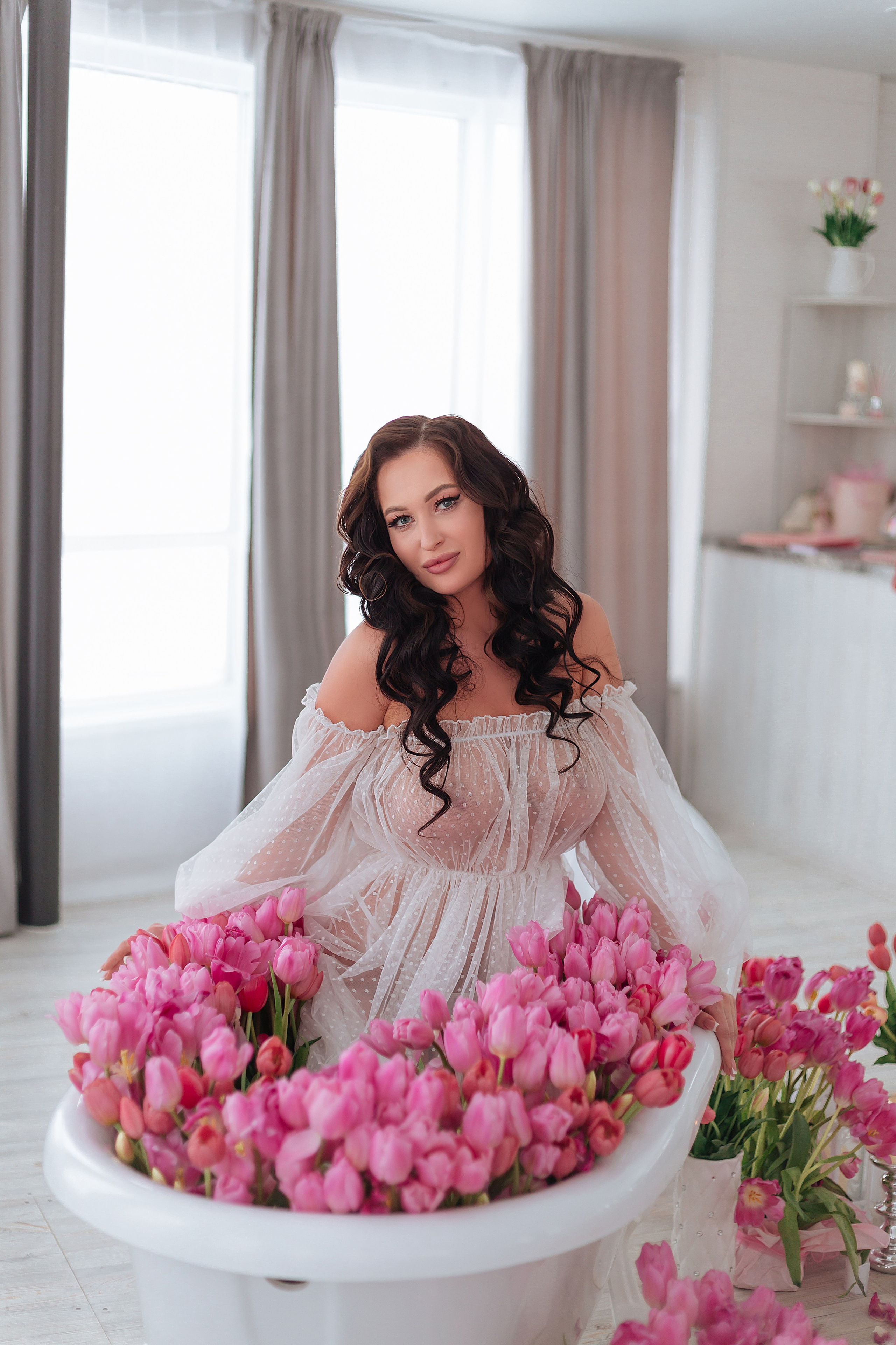 Ванная с тюльпанами. Фотограф Ольга Бобб Нижний Новгород