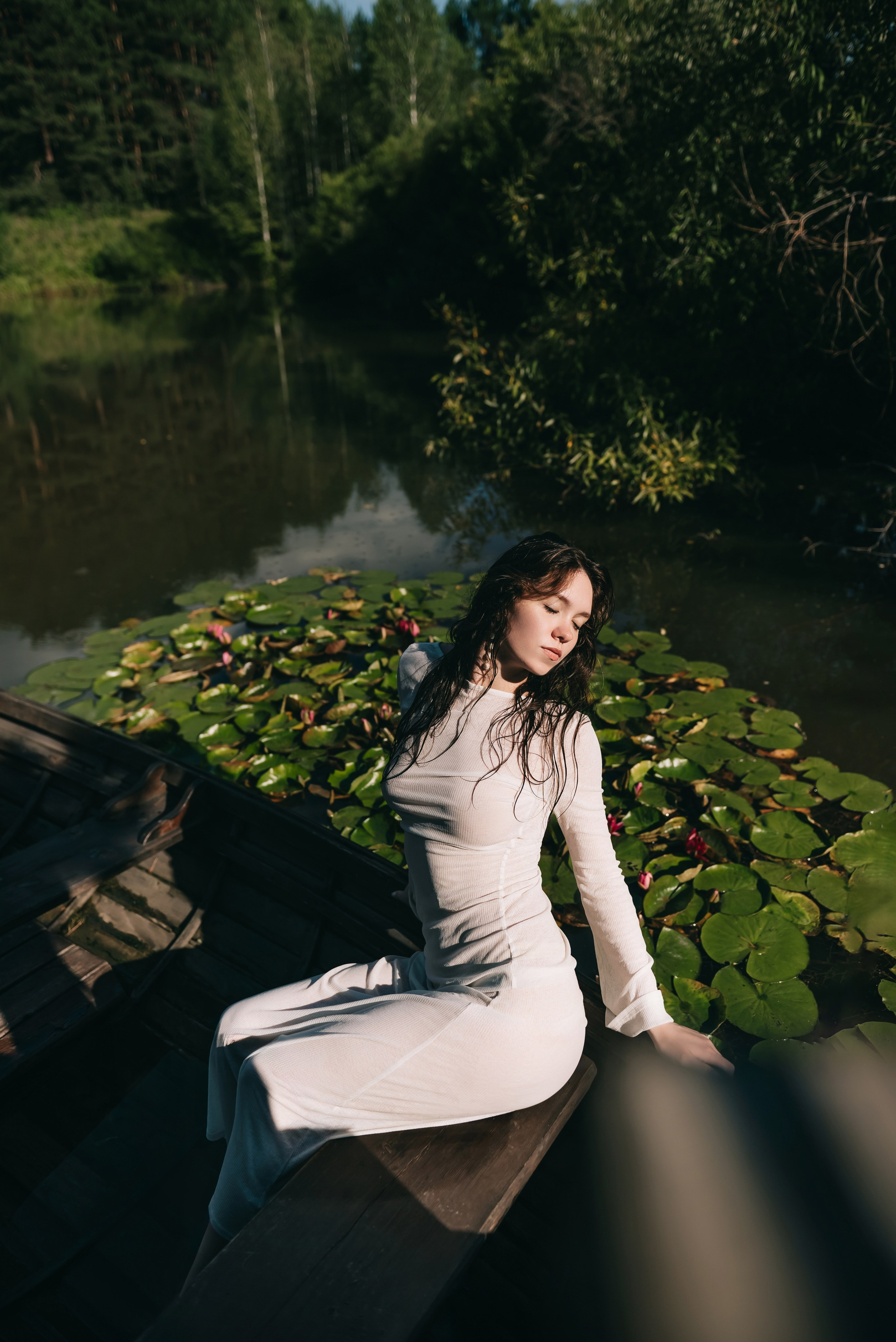 Фотосессия с кувшинками в Таёжной Заимке в г. Кемерово
