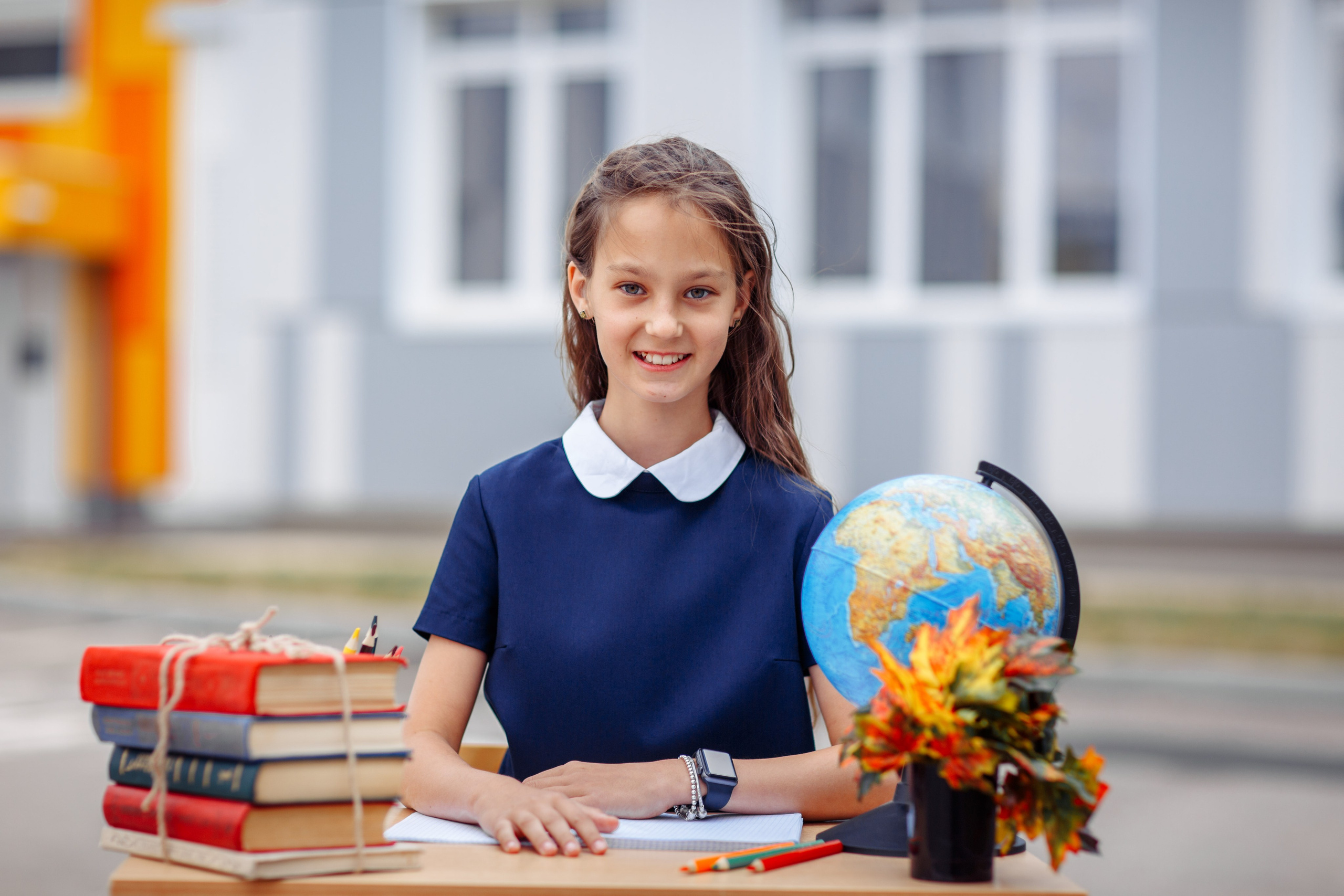 Начальные классы. Выпускные школьные фото­альбомы для школ и детских садов в Волгограде и Волжском