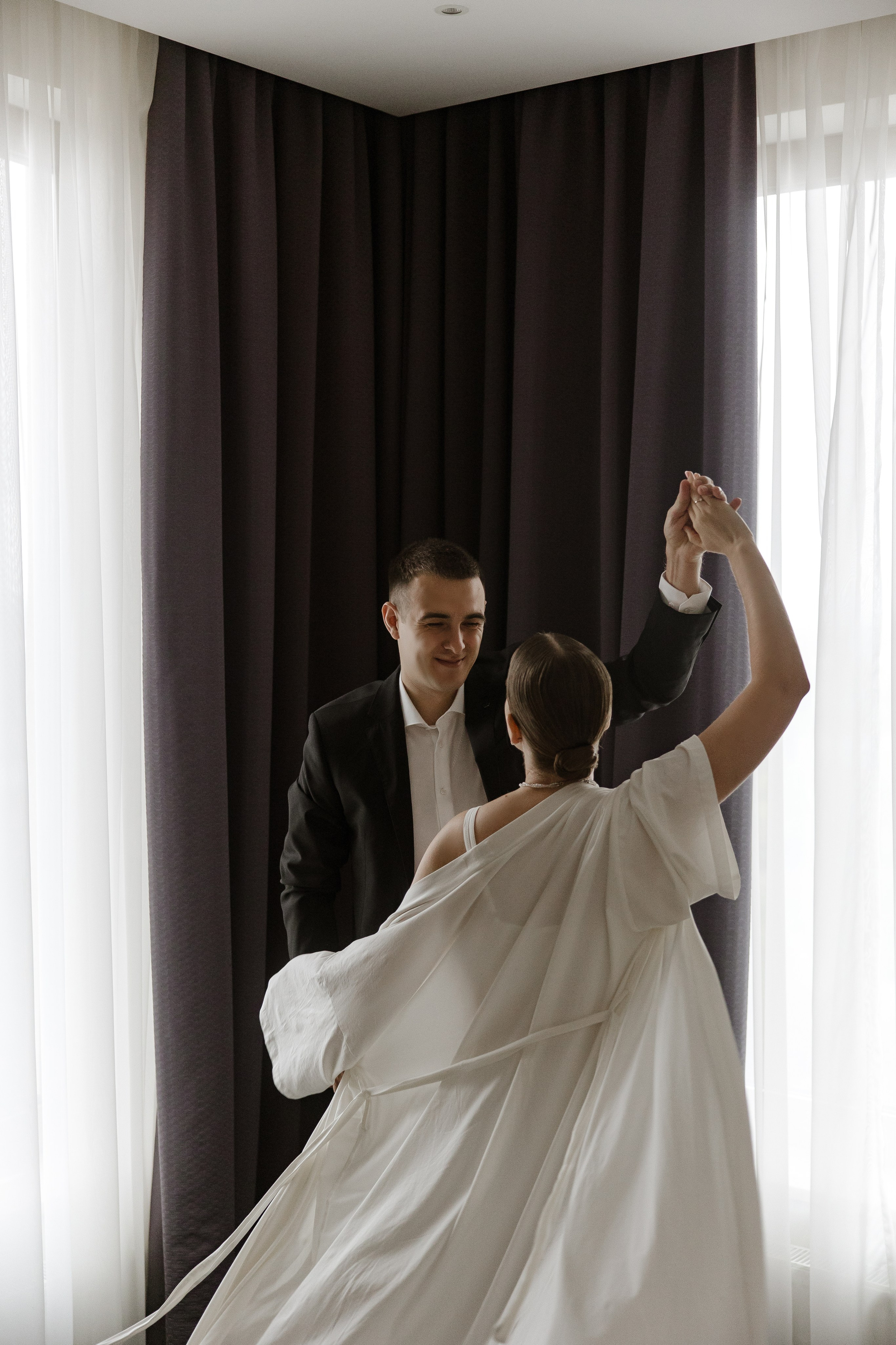 Свадебная фотосессия в LOTTE Hotel Самара. Свадебный и семейный фотограф в Самаре и Тольятти | Елена Топанцева