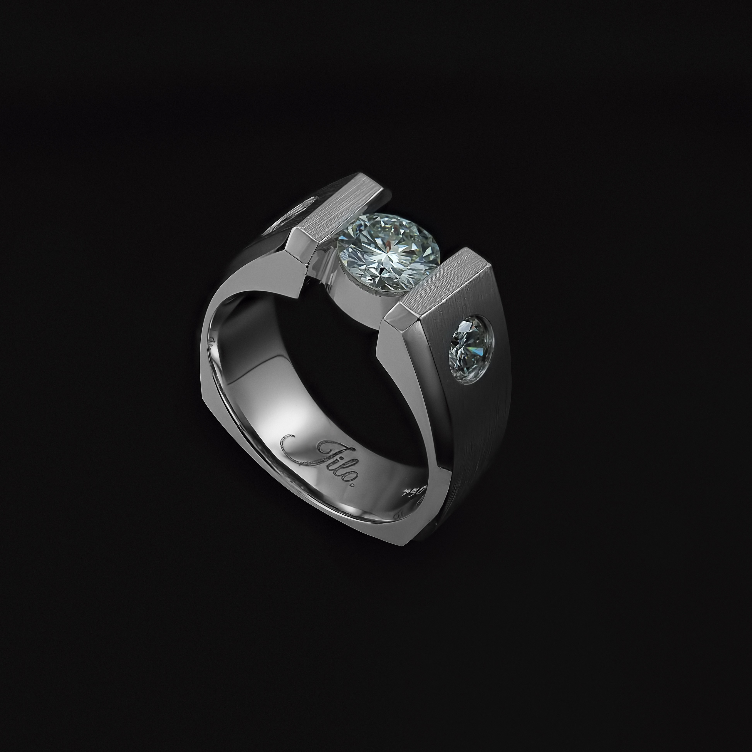 Ретушь фотографий колец и часов | Студия SVITHART