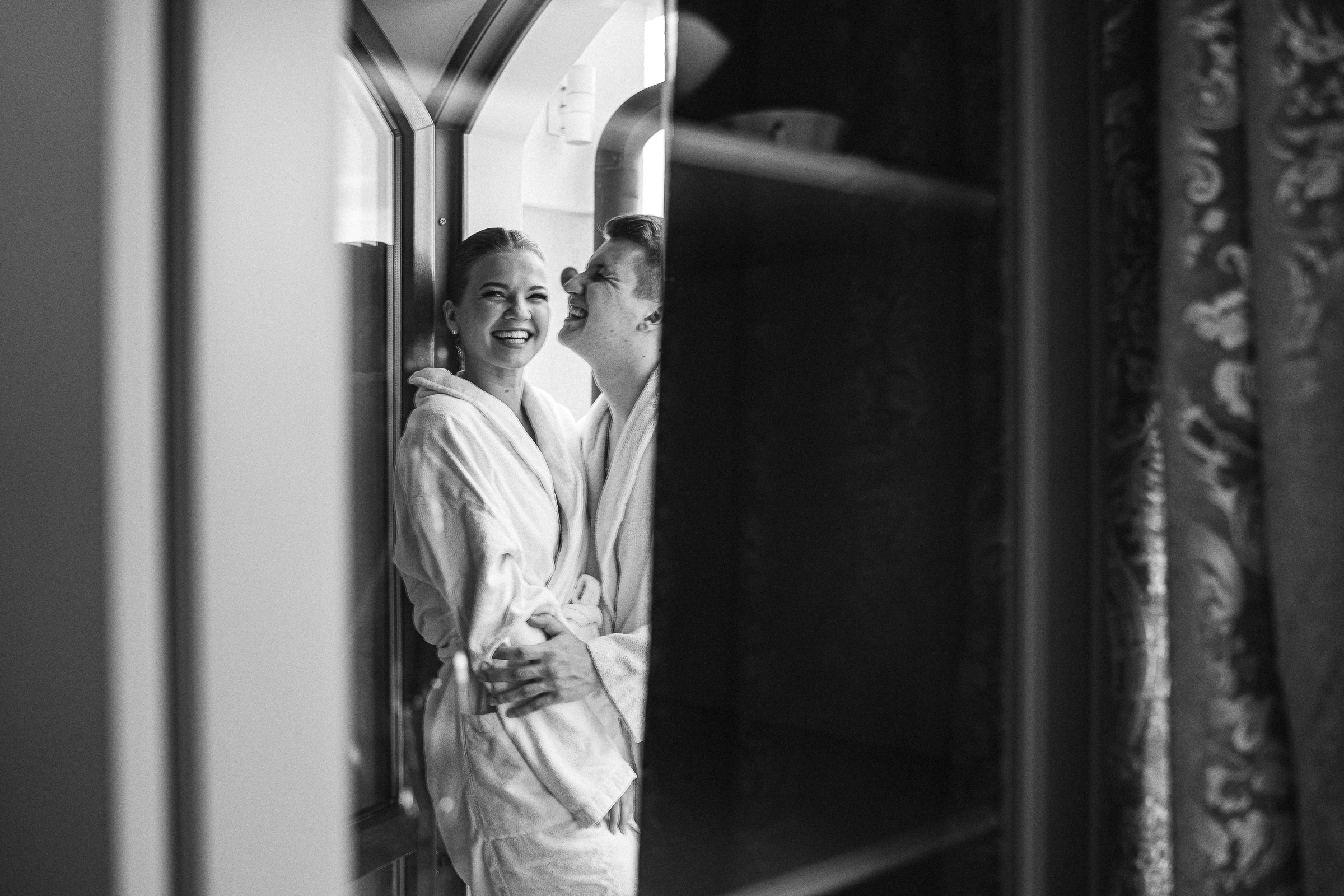 Запах цвета корал, фуксия, оранж. Свадебный фотограф Александр Осипов