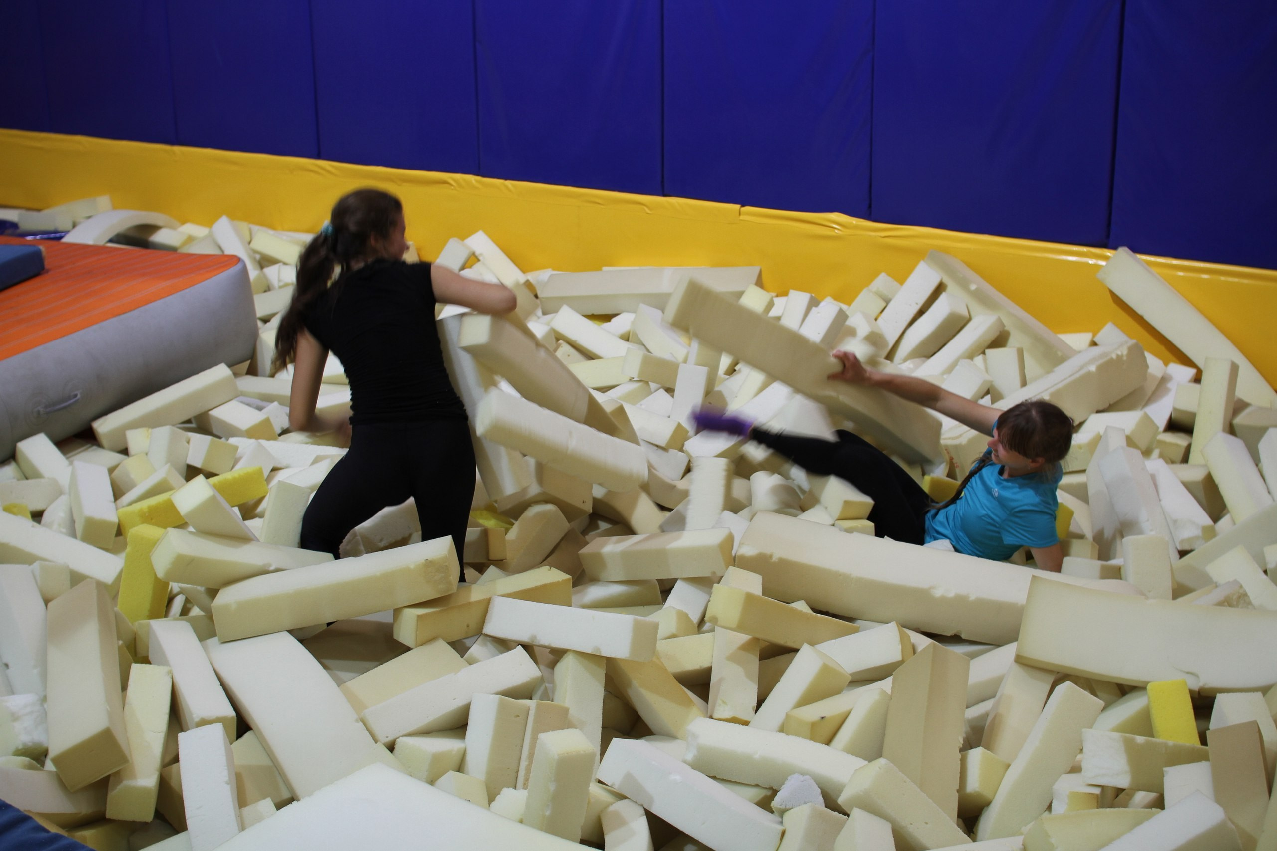 Батуты | 11.09.2016. Галерея Фантим