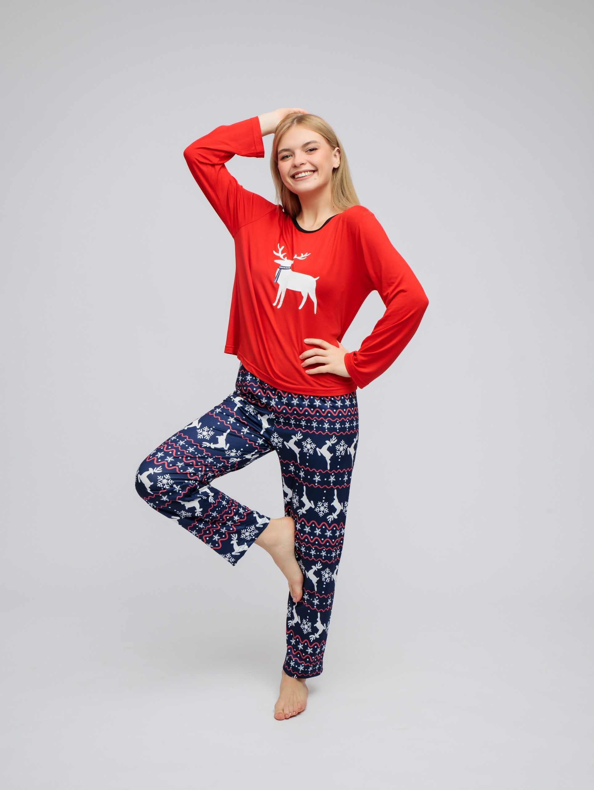 Съемка взрослой одежды на модели сайтов, маркетплейсов, WB, Ozon, Яндекс Маркет и др. Студия коммерческой съемки ХВОЯ