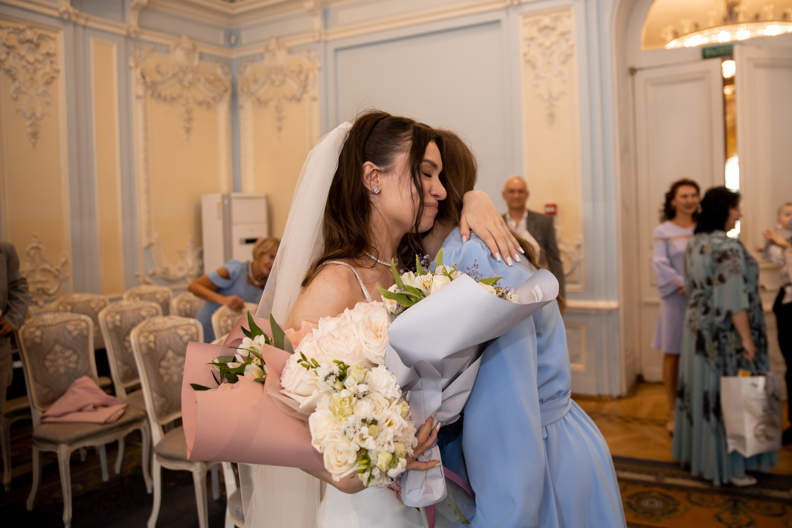 Анна и Александр / Прогулка + ЗАГС. Свадебный и семейный фотограф в Москве Диана Левченко