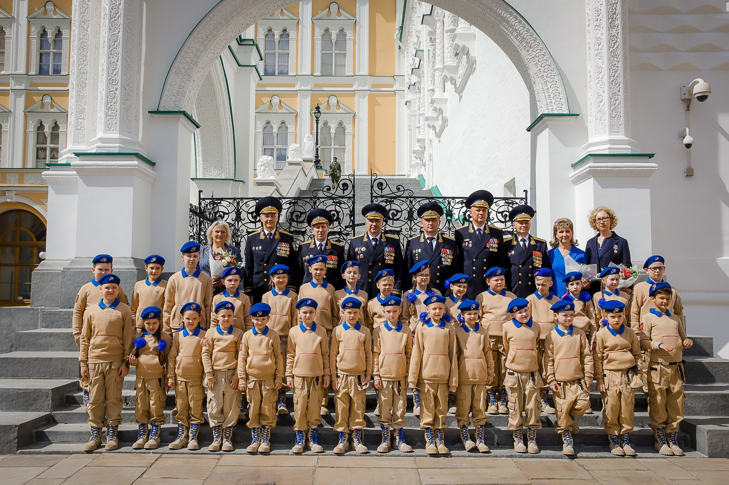 ПРИСЯГА ЮНАРМЕЙЦЕВ. СОБОРНАЯ ПЛОЩАДЬ КРЕМЛЯ. Фотограф в Москве Ольга Колесникова