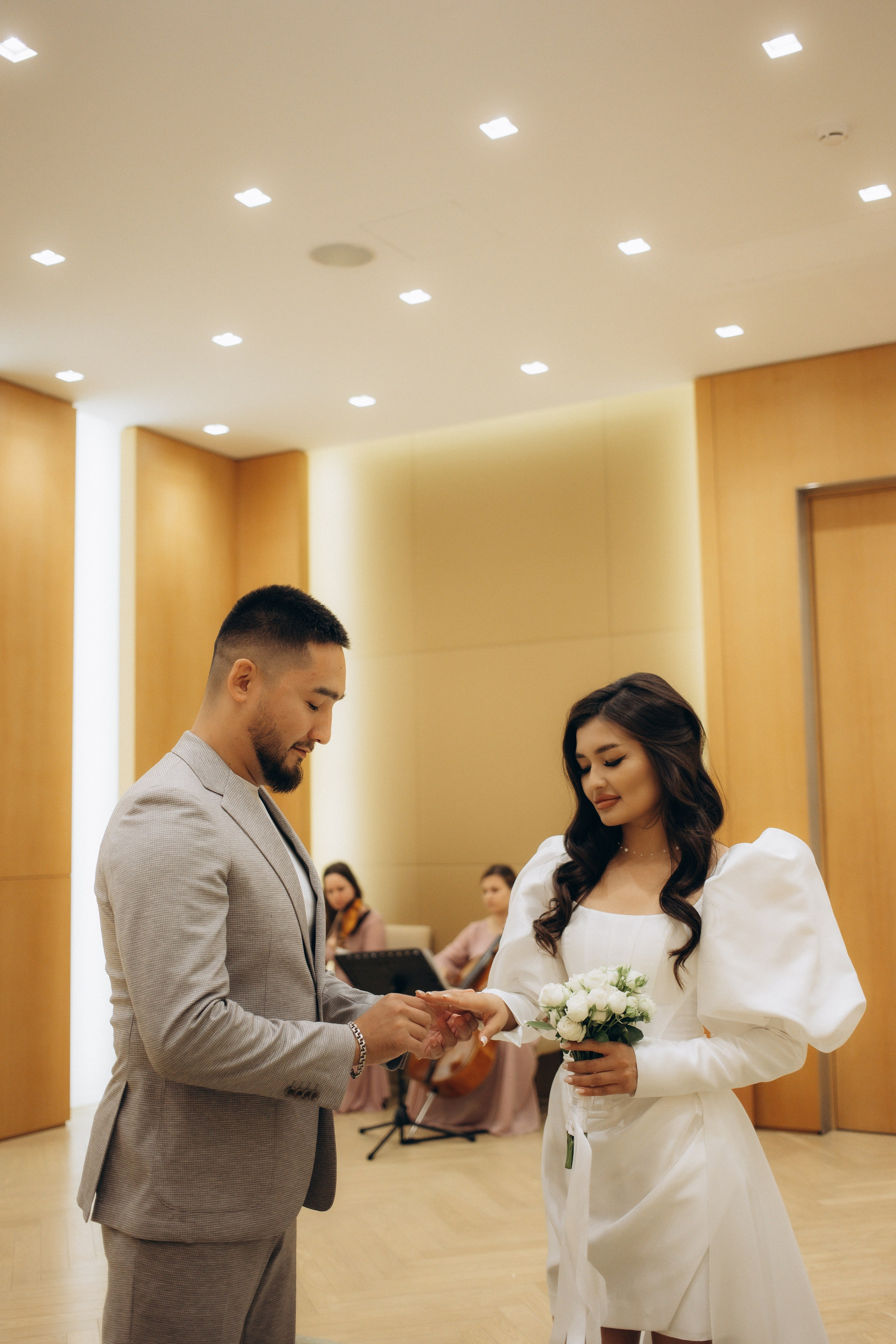 Ринат и Мадина роспись в Барвихе. Портретный и свадебный фотограф в Астрахани Сабира Аубекерова