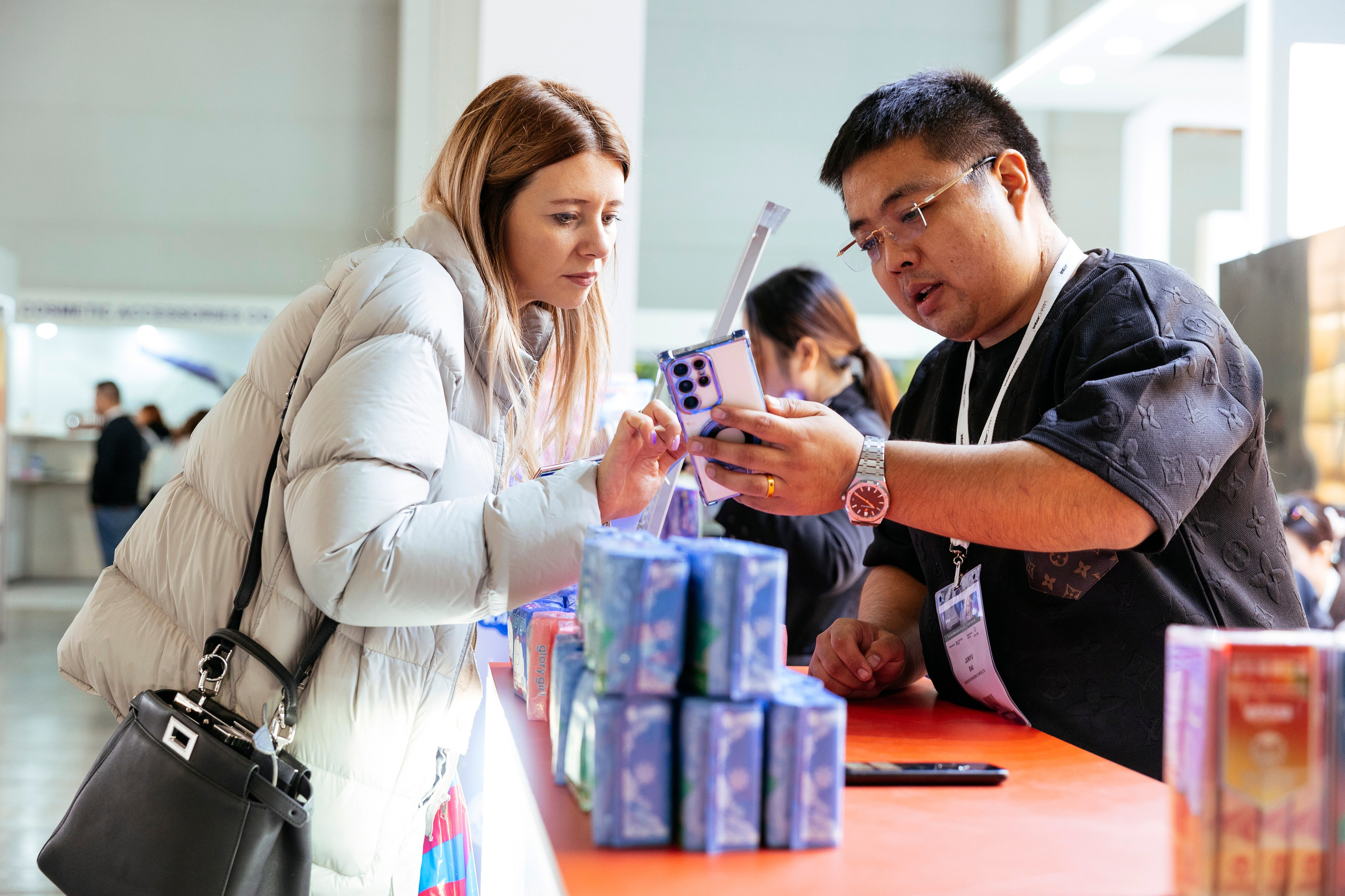 InterCHARM 2024. Фотограф Георгий Нигматулин