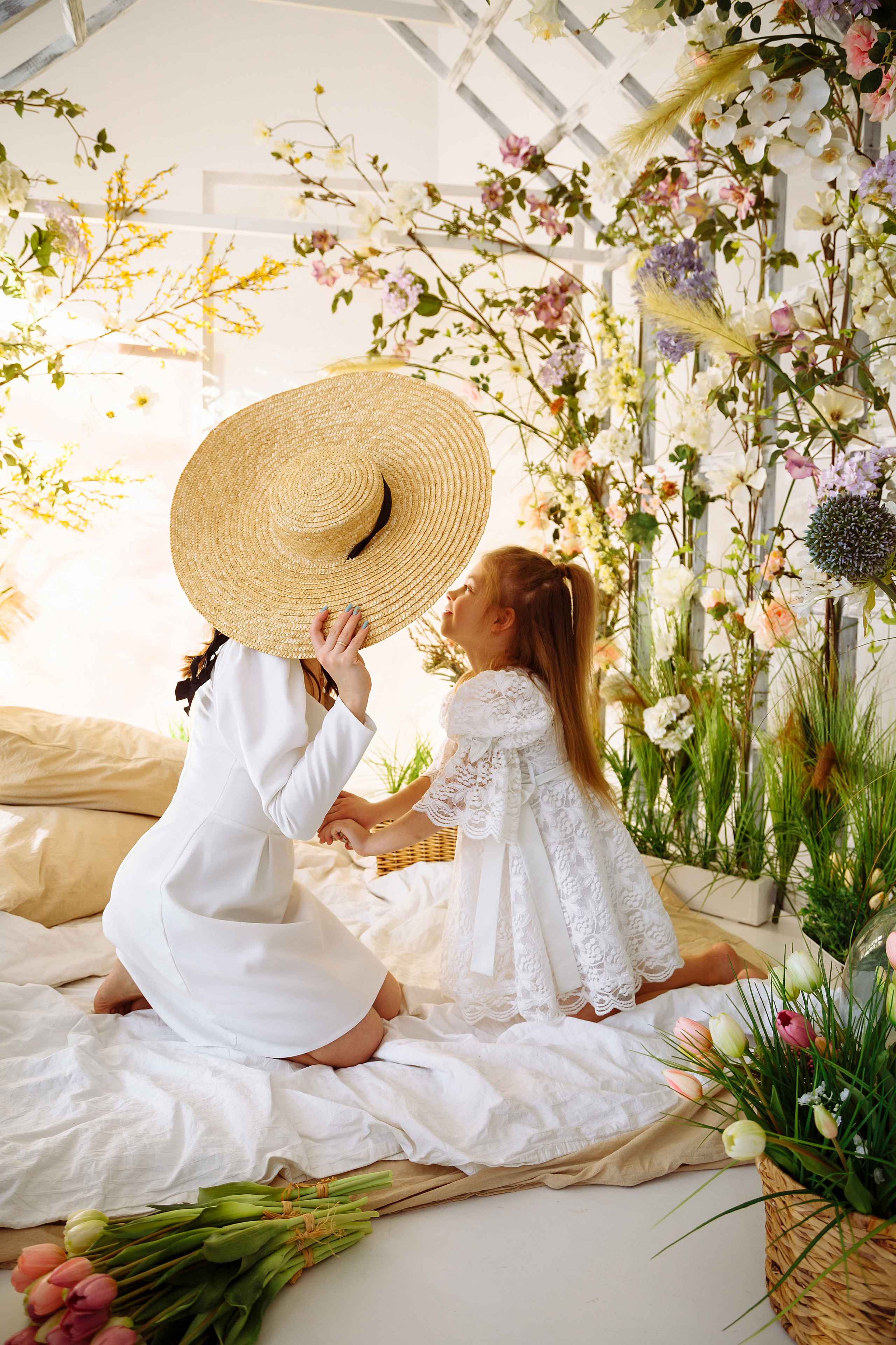 Яна и Аня (фотодень «Весна»). Фотограф новорожденных Тверь Диана Муляева