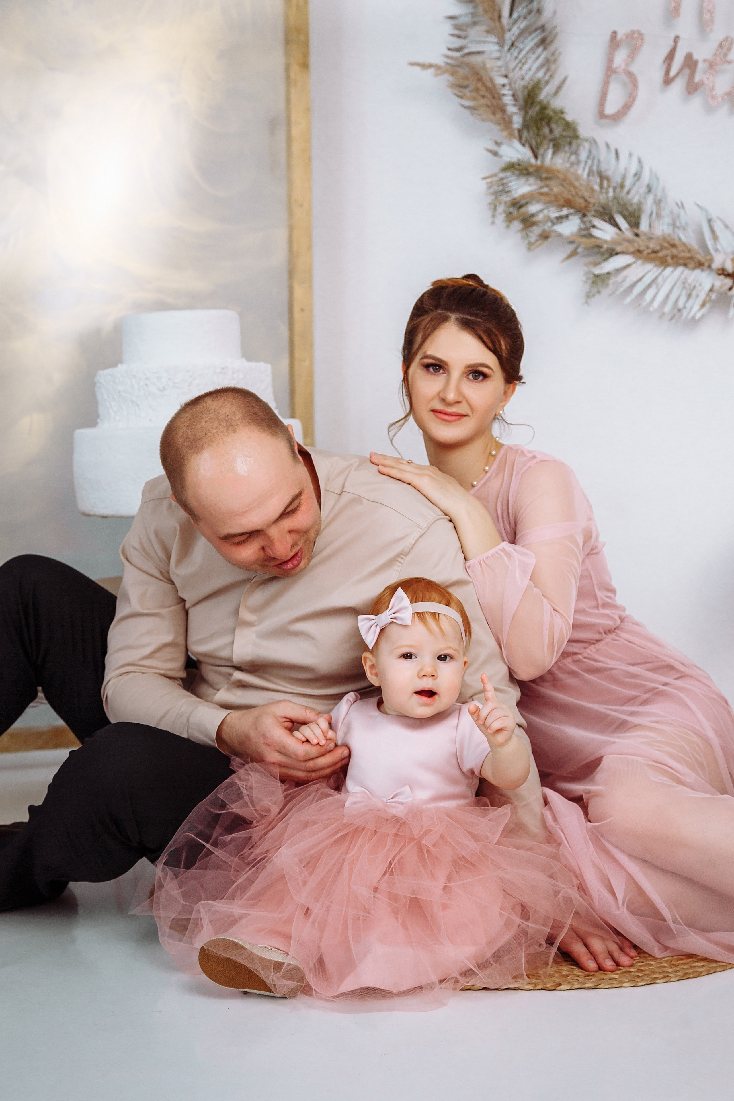 Годик Василисы. Фотограф новорожденных Тверь Диана Муляева