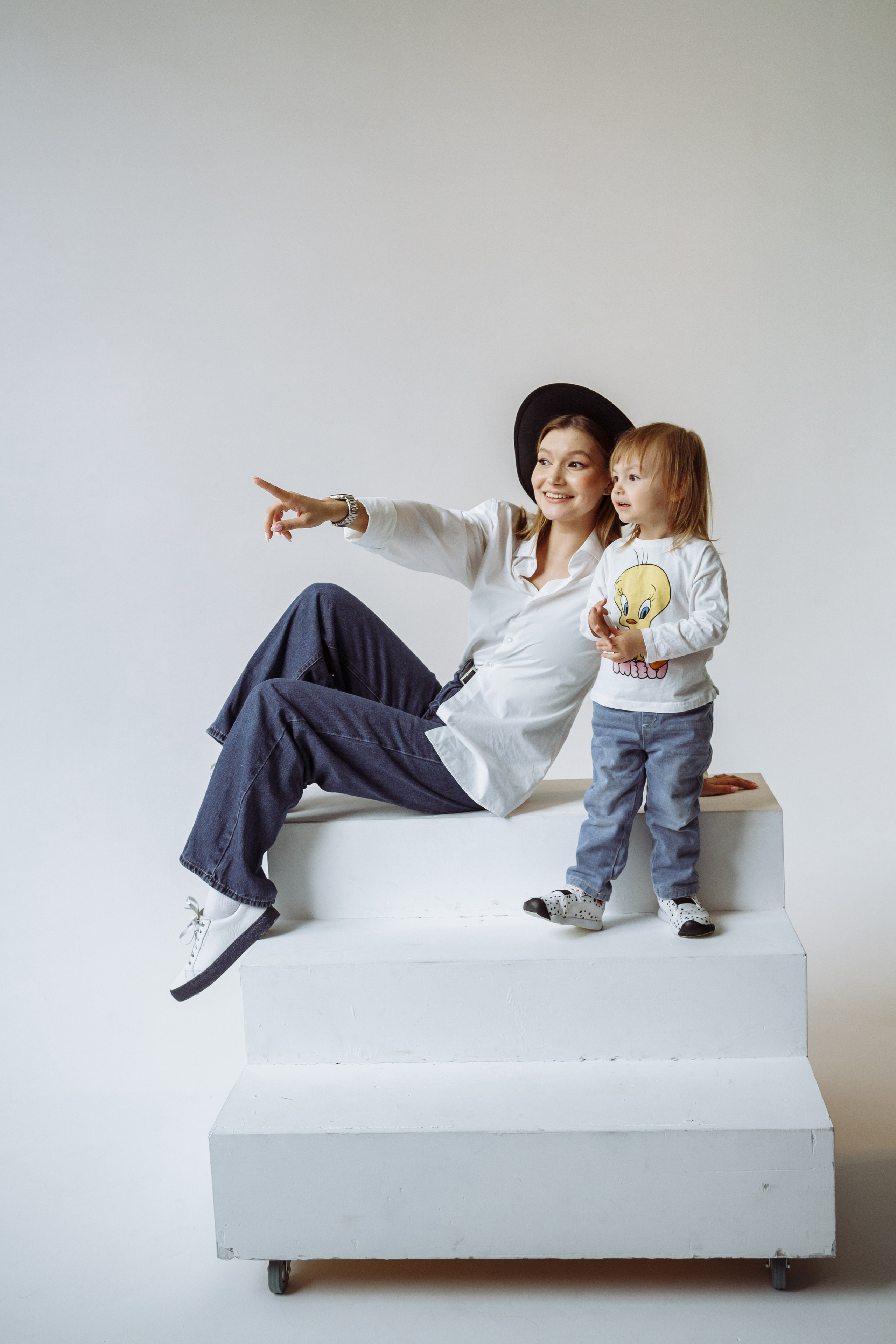 Полина и Ева. Фотограф новорожденных Тверь Диана Муляева